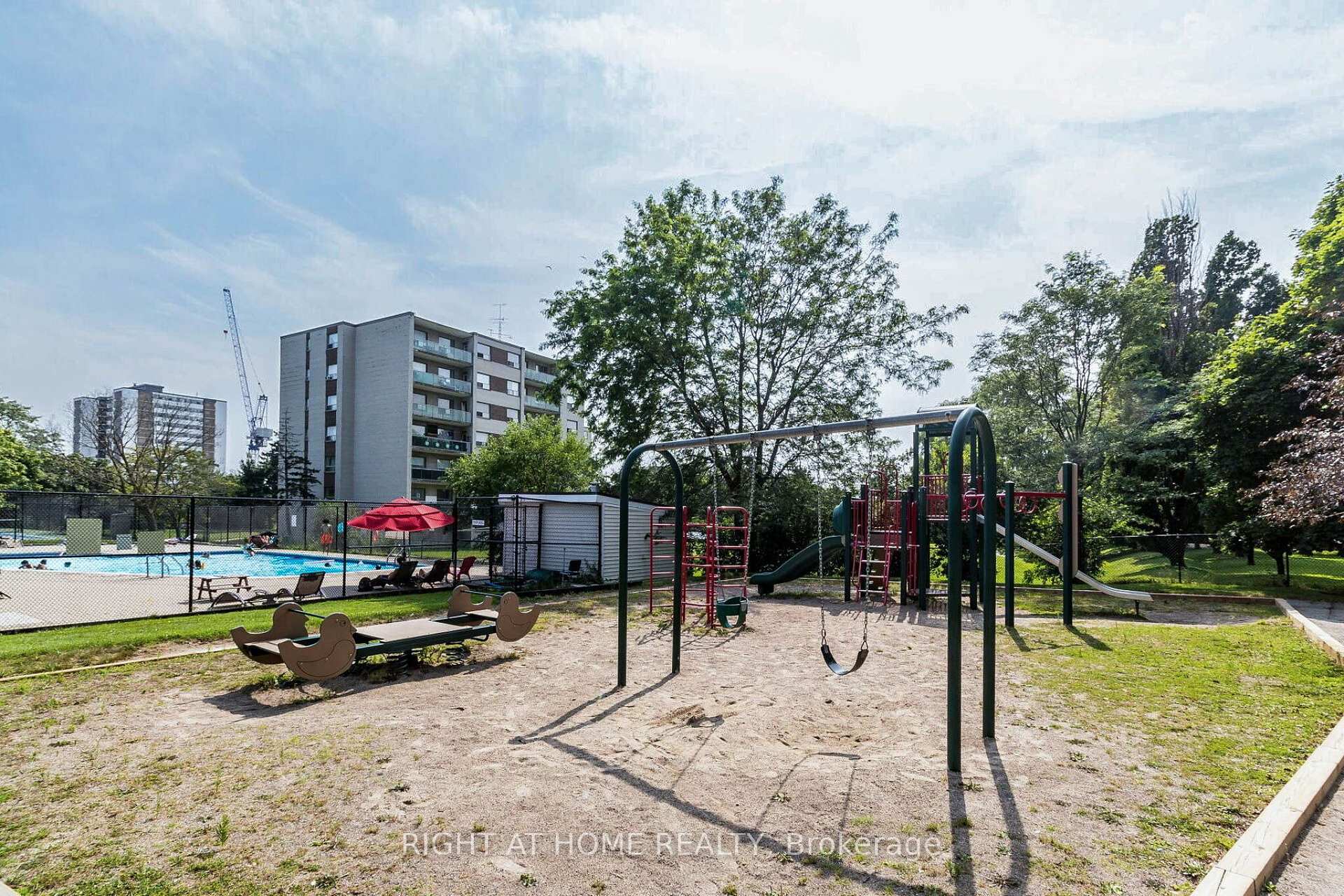 Photo 36 of Unit 2010, 627 The West Mall, Etobicoke, Eringate-Centennial-West Deane — HOMEH