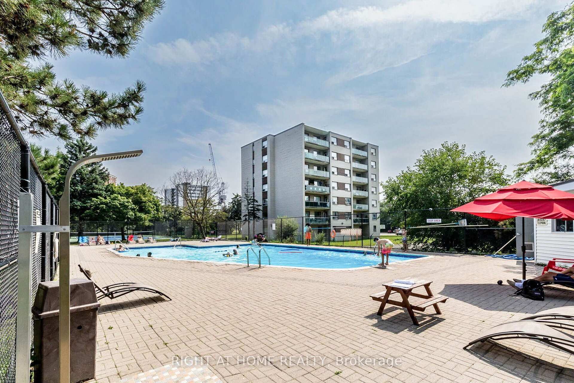 Photo 38 of Unit 2010, 627 The West Mall, Etobicoke, Eringate-Centennial-West Deane — HOMEH
