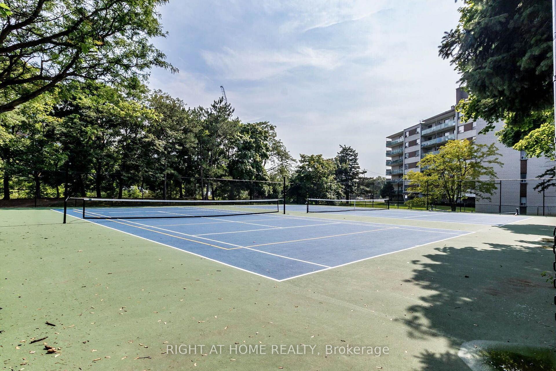 Photo 39 of Unit 2010, 627 The West Mall, Etobicoke, Eringate-Centennial-West Deane — HOMEH