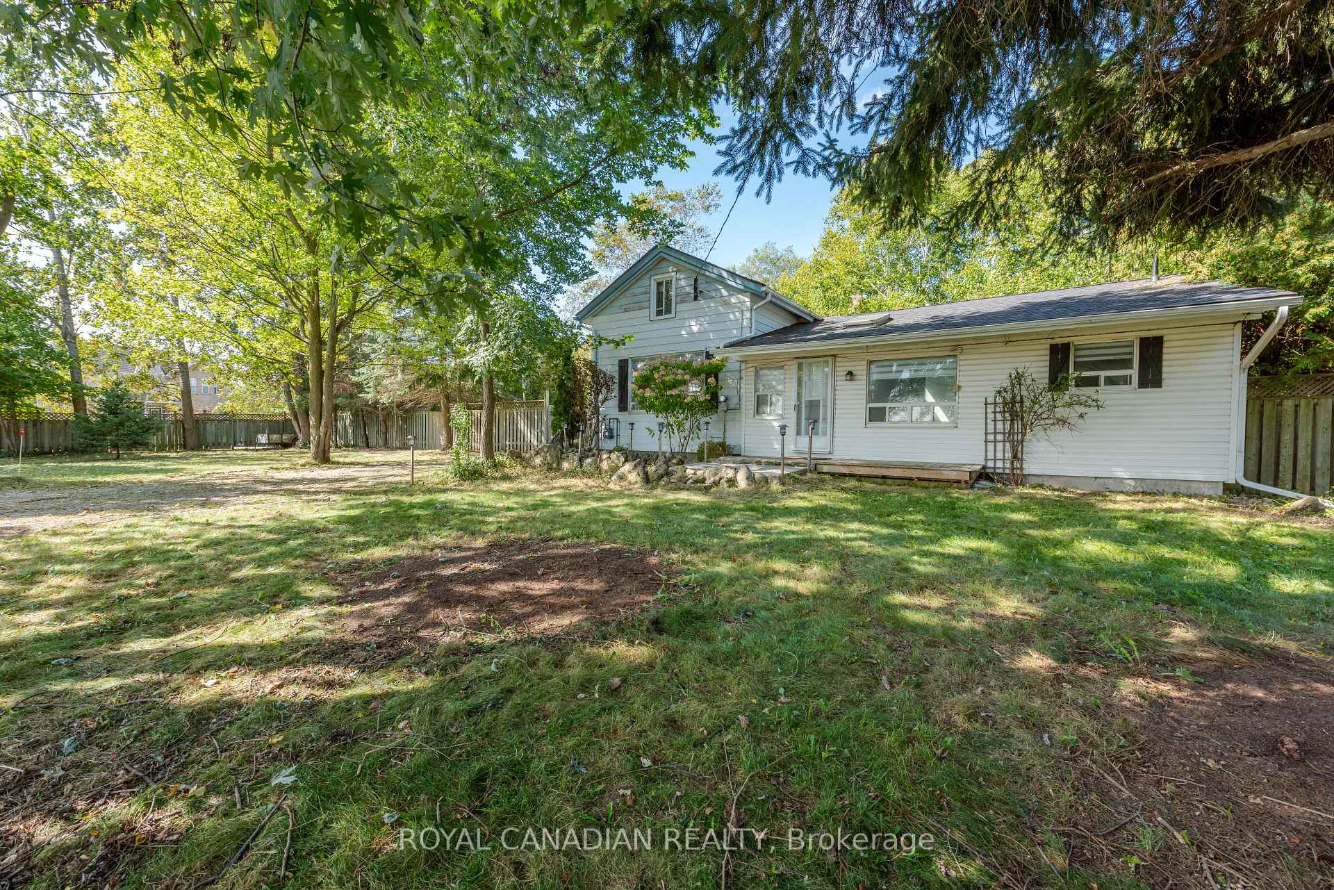 Photo 2 of 9775 Highway 7, Halton Hills, Rural Halton Hills — HOMEH