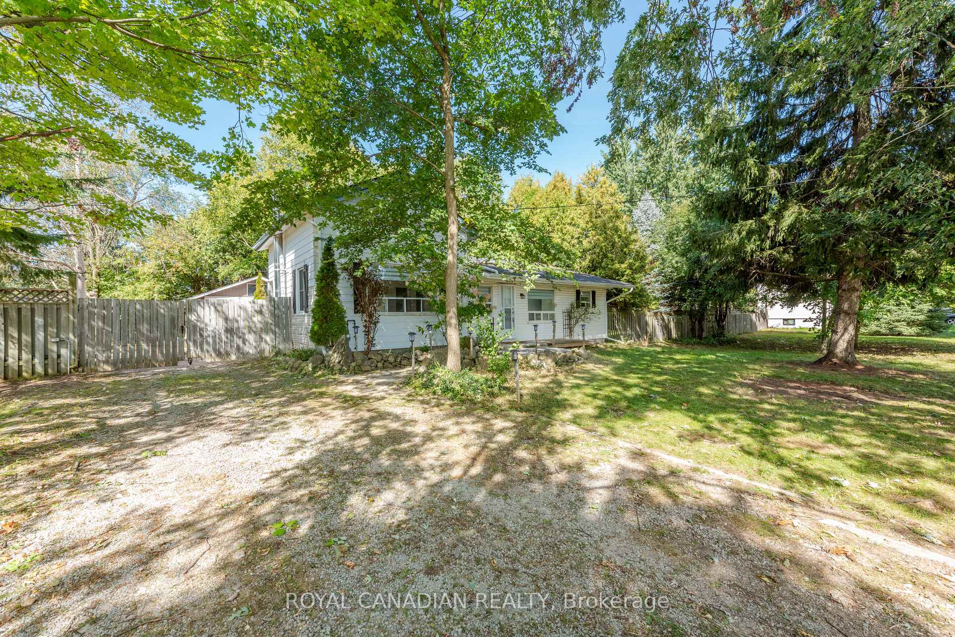 Photo 3 of 9775 Highway 7, Halton Hills, Rural Halton Hills — HOMEH