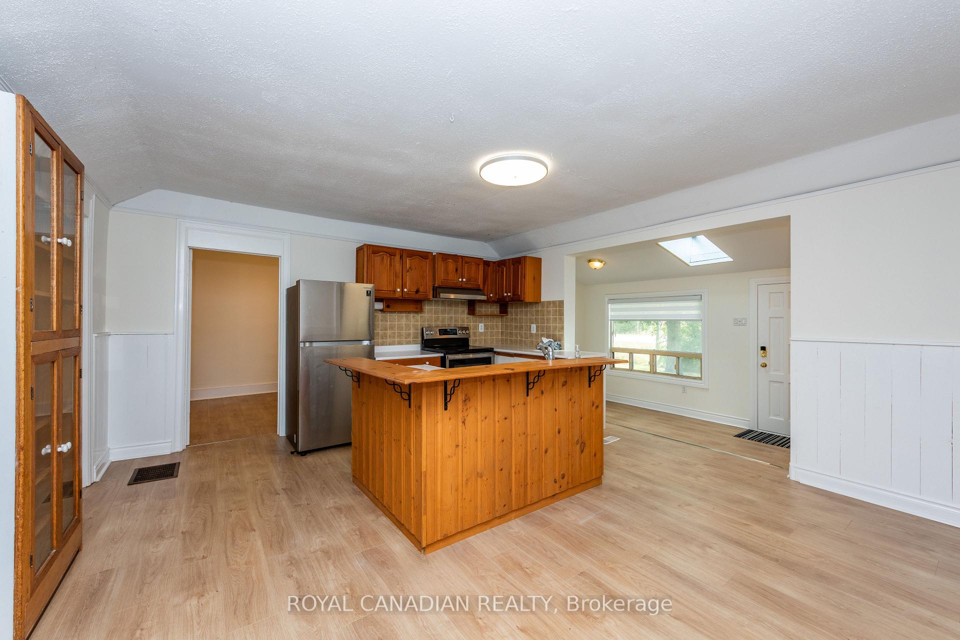 Photo 10 of 9775 Highway 7, Halton Hills, Rural Halton Hills — HOMEH