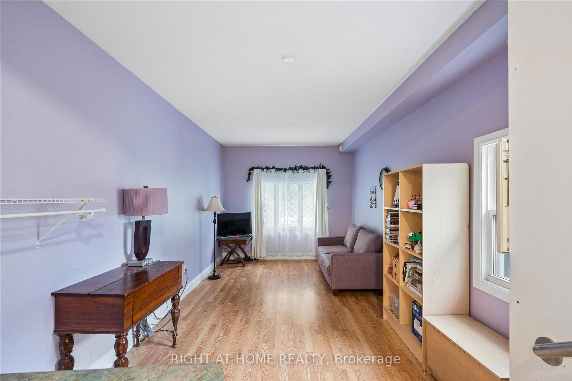 Photo 21 of 701 Central Park Boulevard N, Oshawa, Centennial — HOMEH