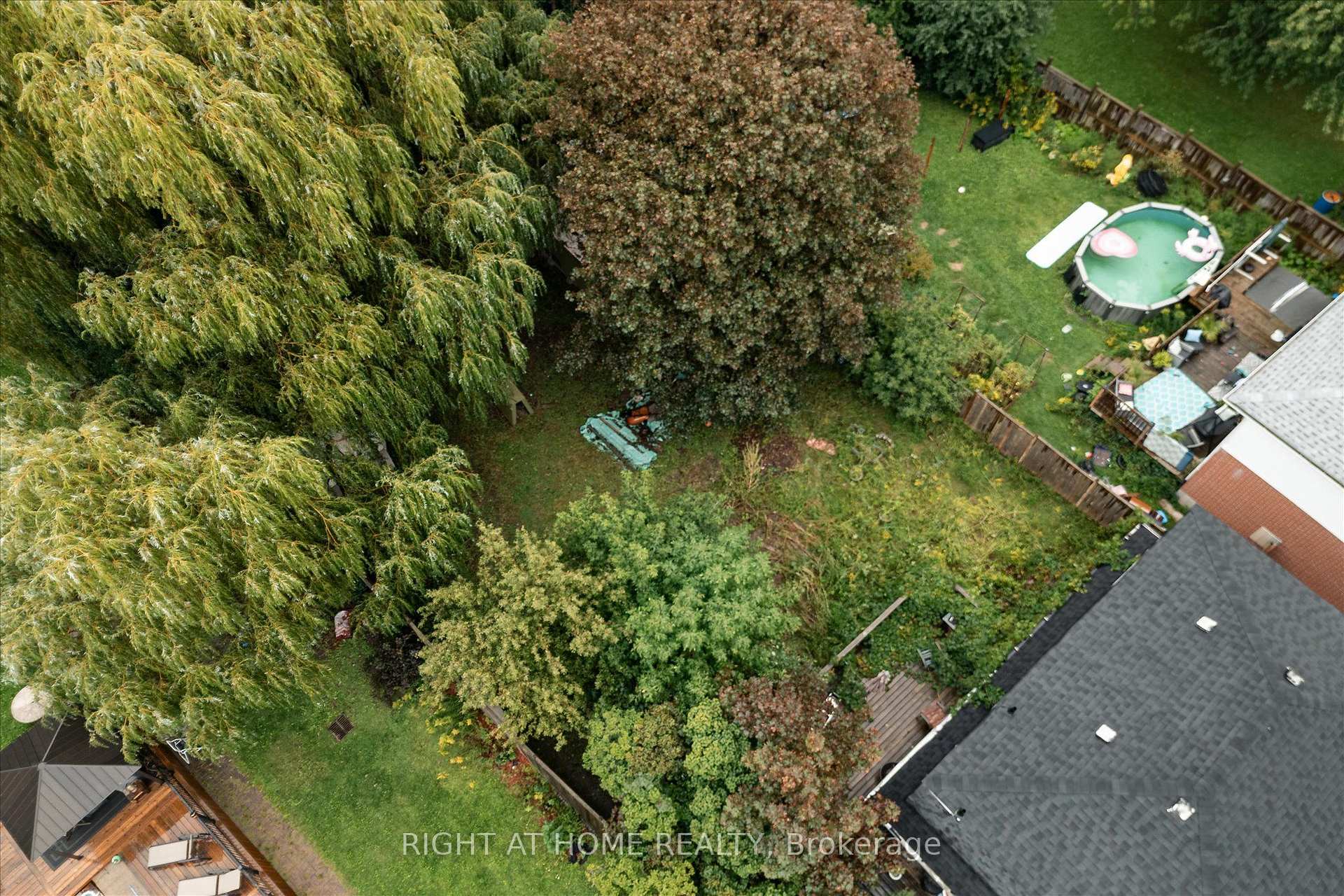 Photo 57 of 701 Central Park Boulevard N, Oshawa, Centennial — HOMEH