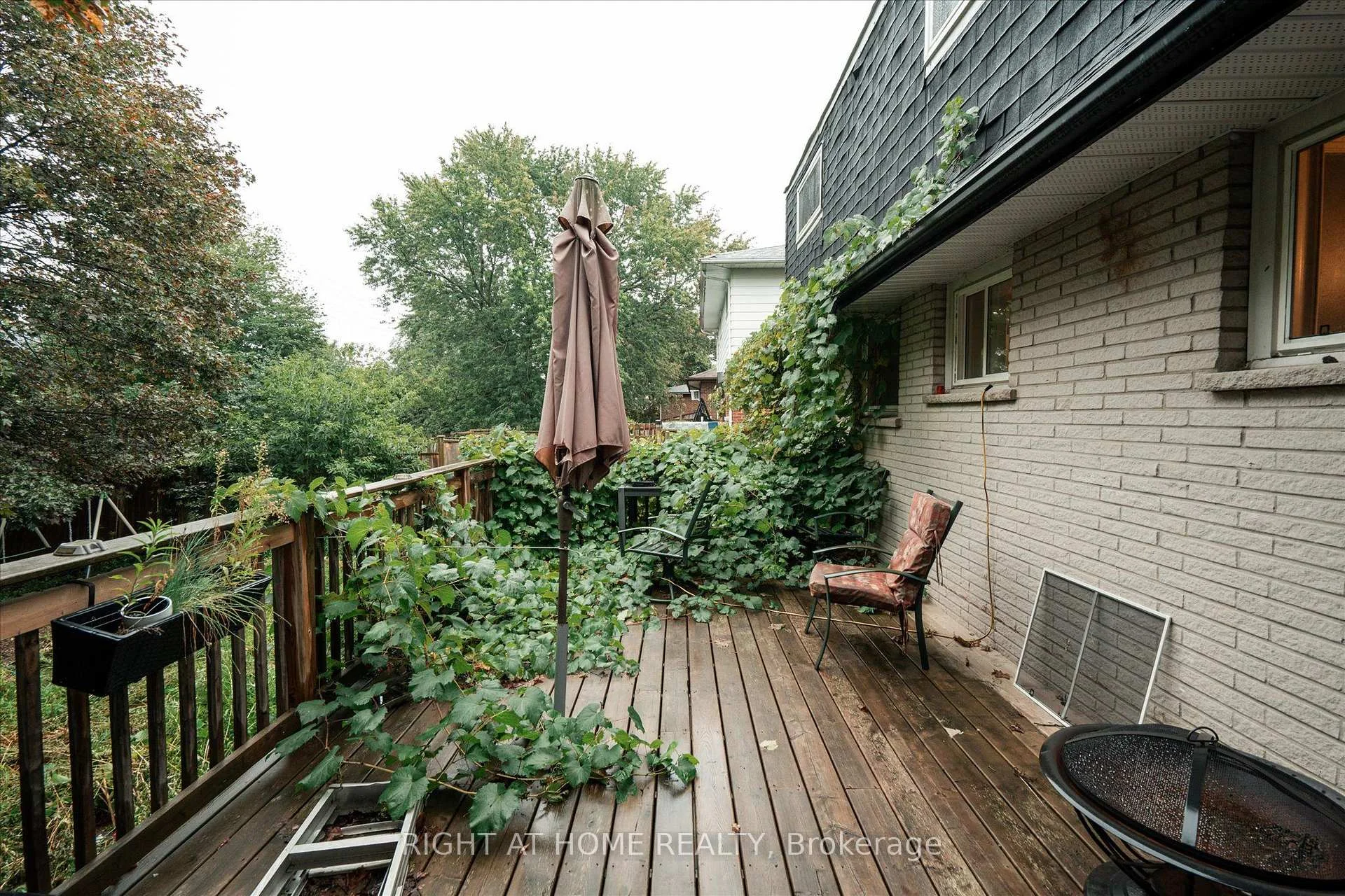 Photo 43 of 701 Central Park Boulevard N, Oshawa, Centennial — HOMEH