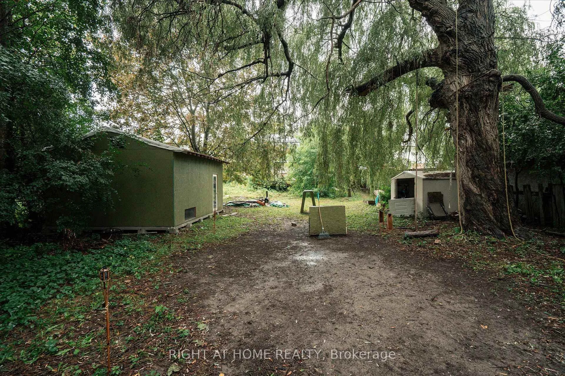 Photo 56 of 701 Central Park Boulevard N, Oshawa, Centennial — HOMEH