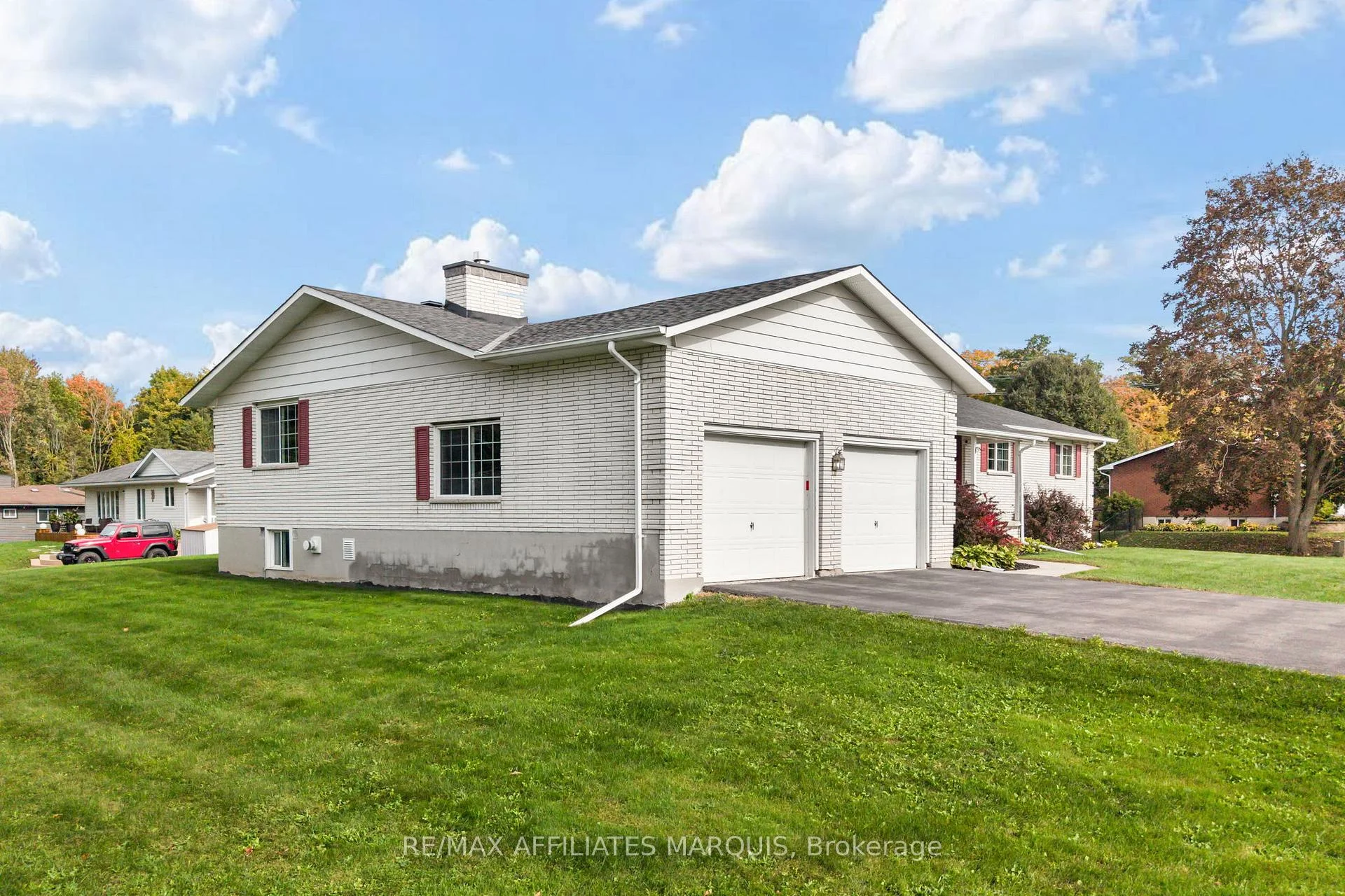 Photo 7 of 3 Forest Drive, Rideau Lakes, Rideau Lakes (South Elmsley) Twp — HOMEH