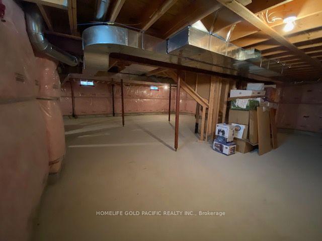 Photo 6 of 8 Brumwell Lane, Markham, Cathedraltown — HOMEH