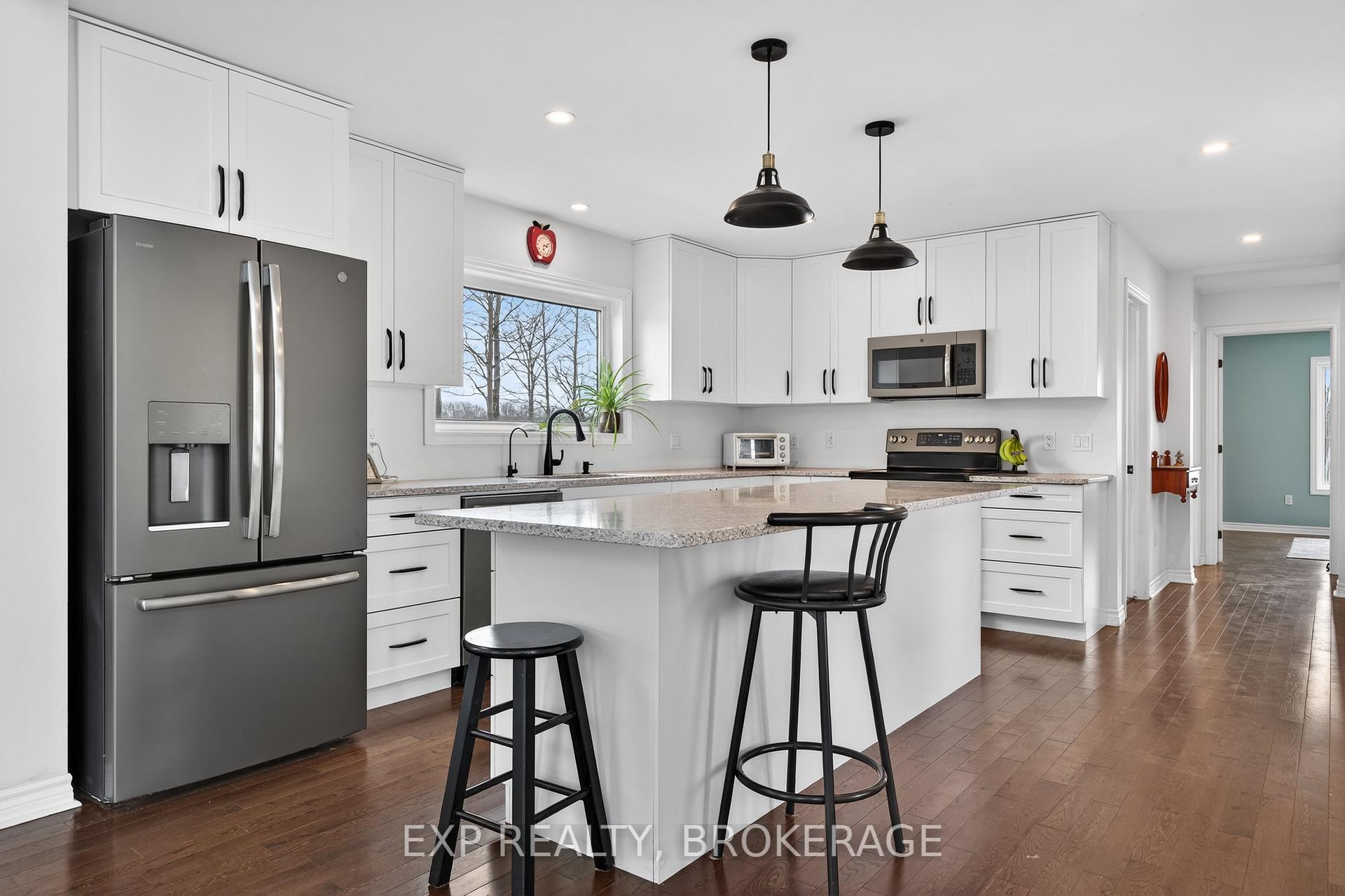Photo 6 of 3855 Hideaway Lane, Frontenac, Frontenac South — HOMEH