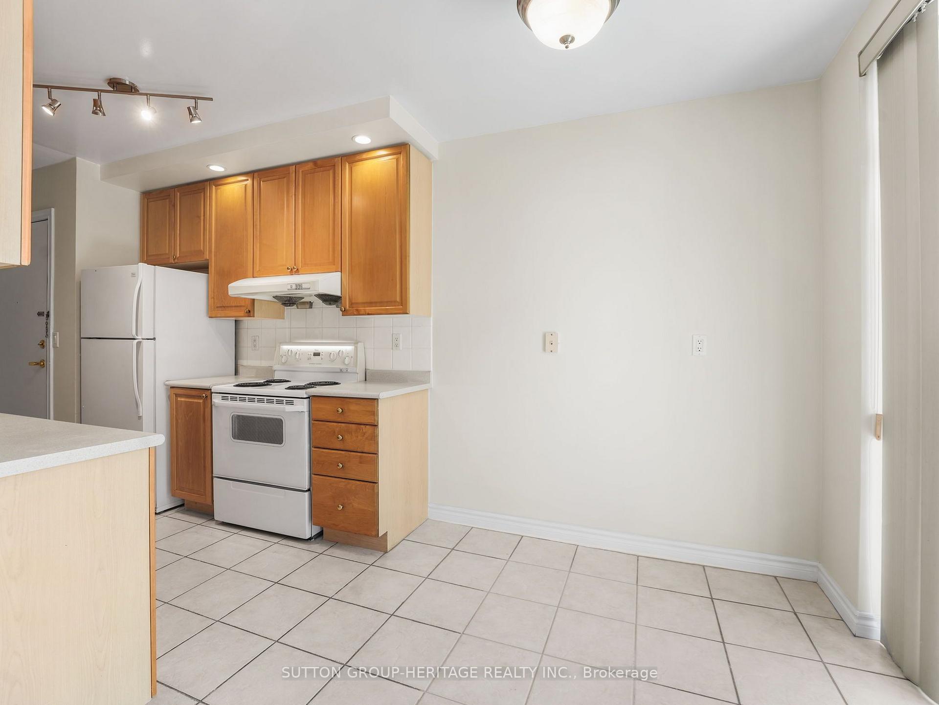 Photo 9 of Unit PH 69, 123 Omni Drive, Scarborough, Bendale — HOMEH