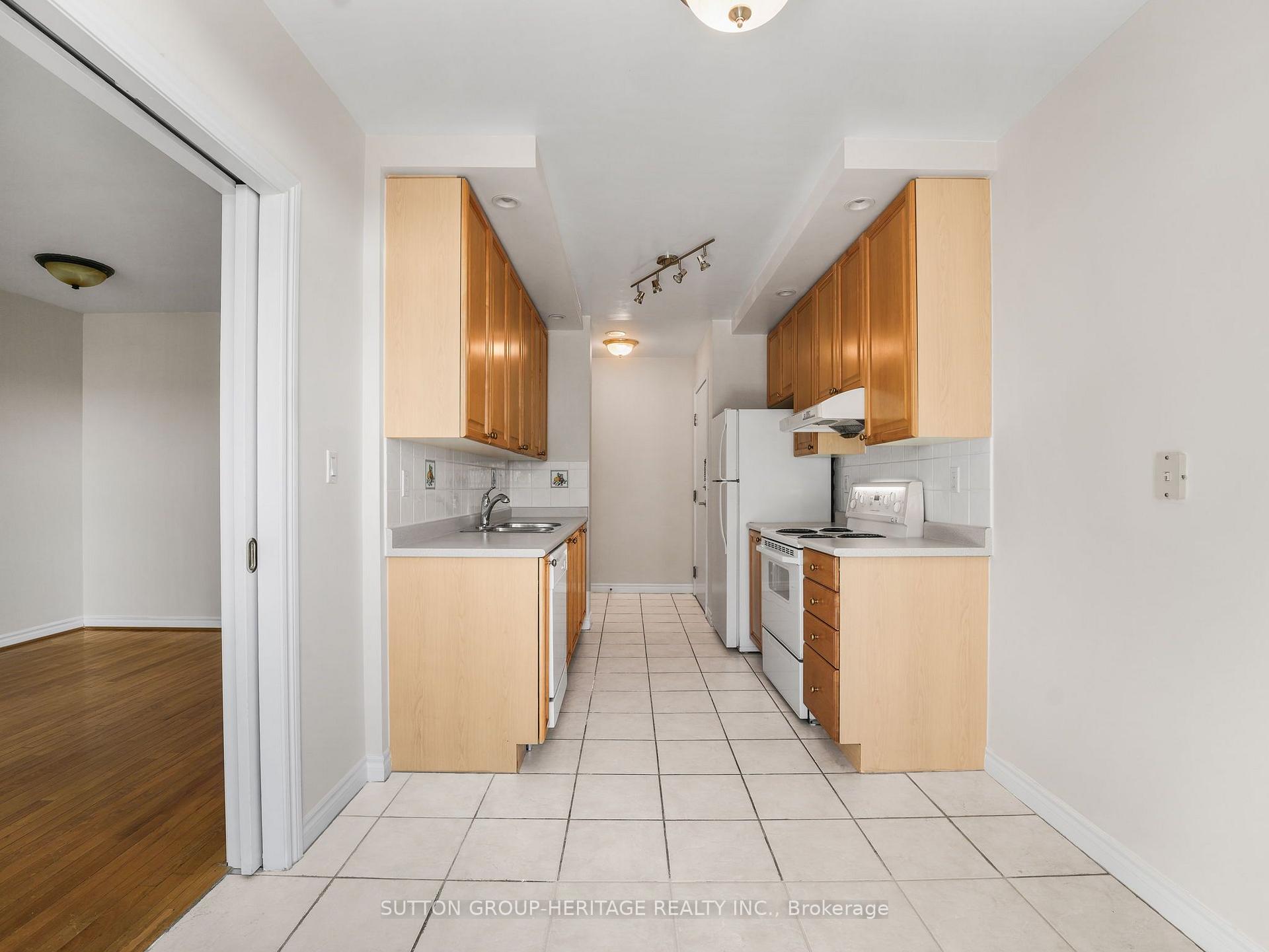 Photo 16 of Unit PH 69, 123 Omni Drive, Scarborough, Bendale — HOMEH