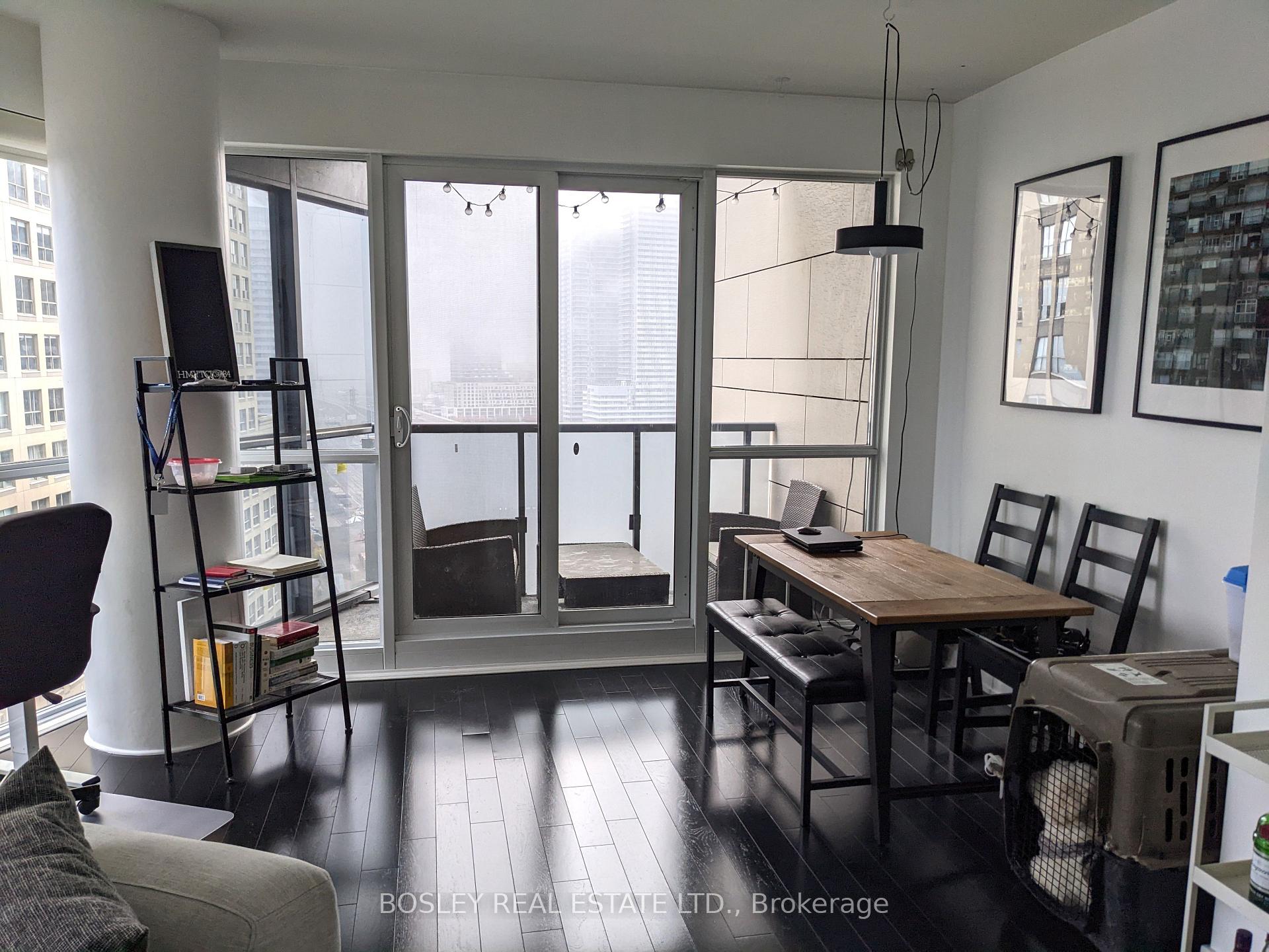 Photo 10 of Unit 1806, 1 The Esplanade Avenue, Toronto, Waterfront Communities — HOMEH