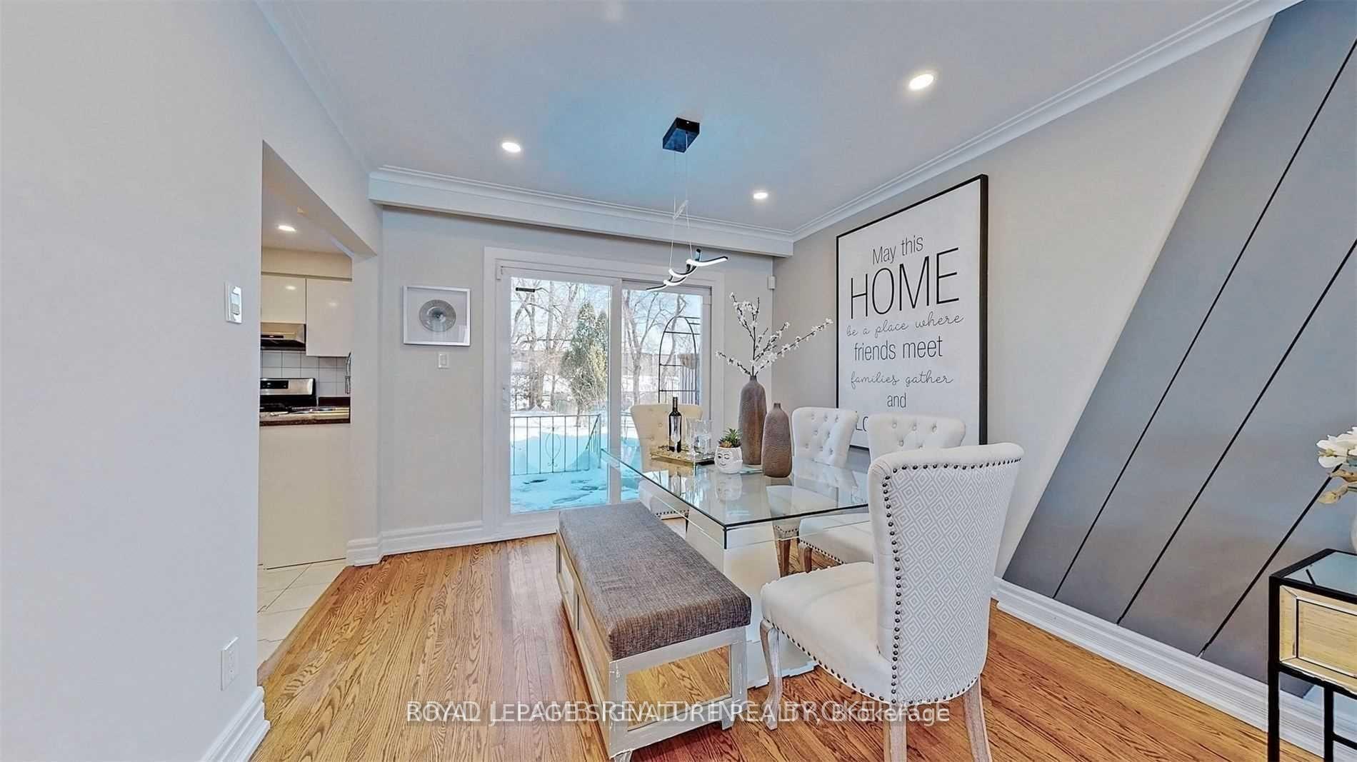 Photo 9 of Unit Upper, 17 Baroness Crescent, North York, Don Valley Village — HOMEH