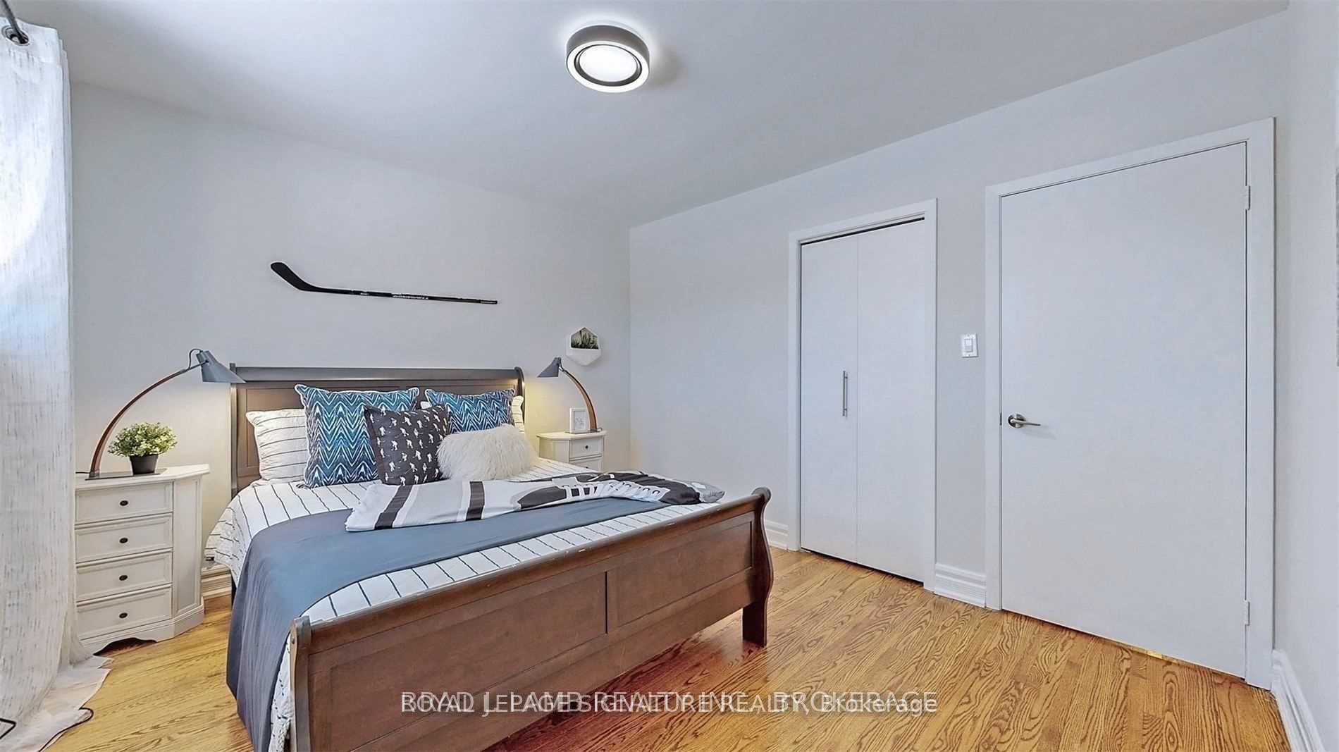 Photo 25 of Unit Upper, 17 Baroness Crescent, North York, Don Valley Village — HOMEH
