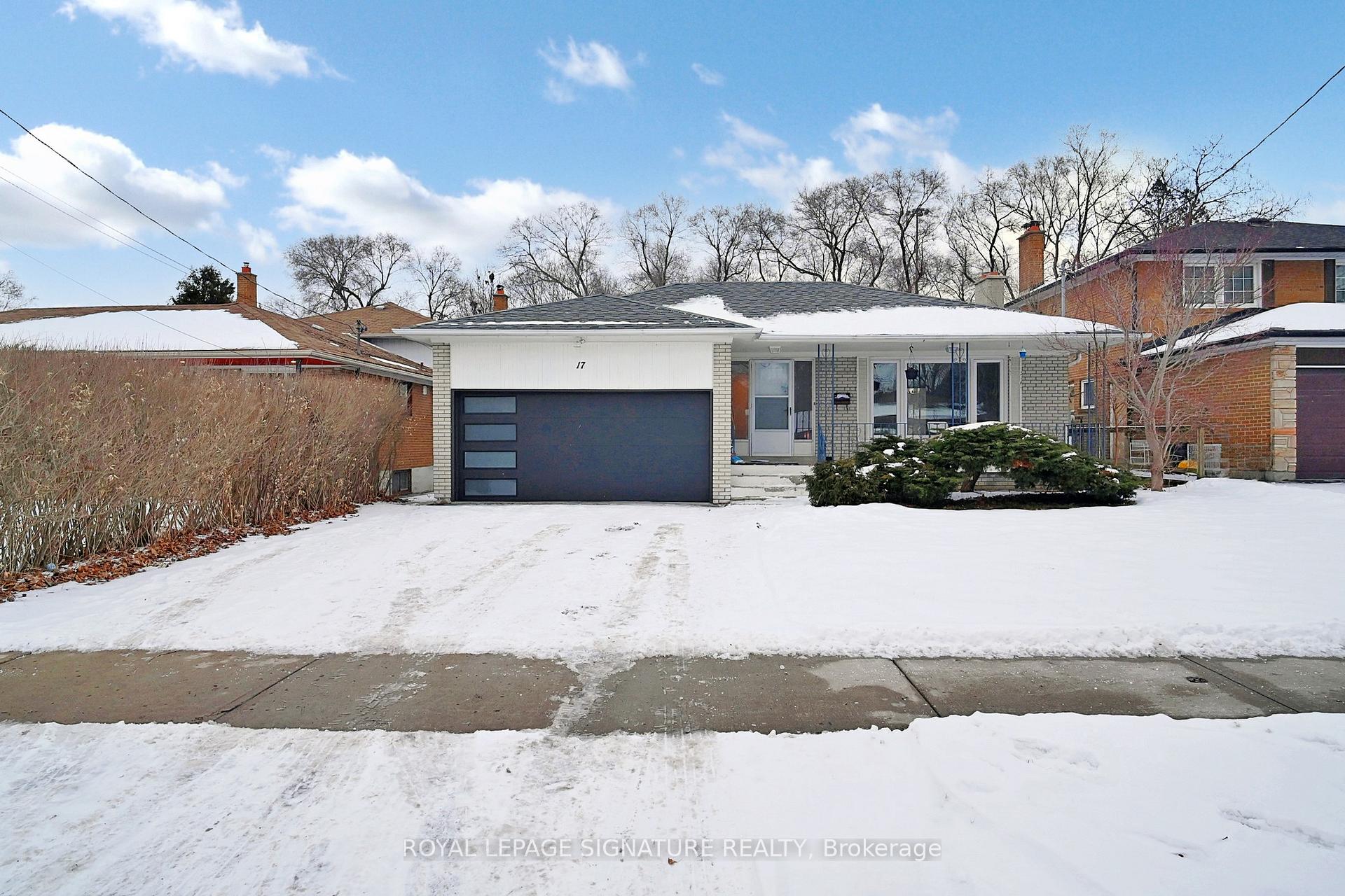 Photo 38 of Unit Upper, 17 Baroness Crescent, North York, Don Valley Village — HOMEH