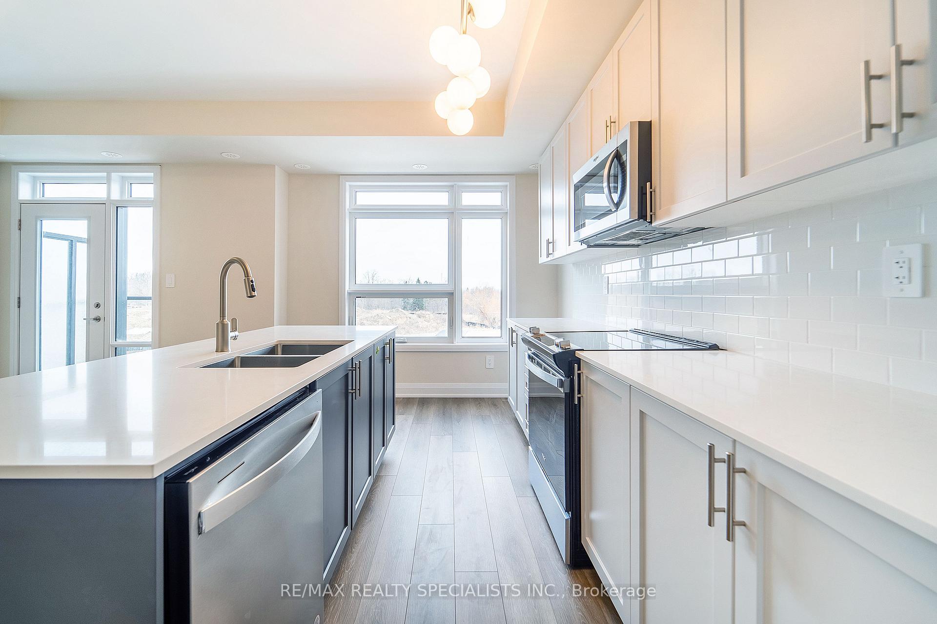 Photo 8 of Unit 110, 1657 Rose Way, Milton, Cobban — HOMEH