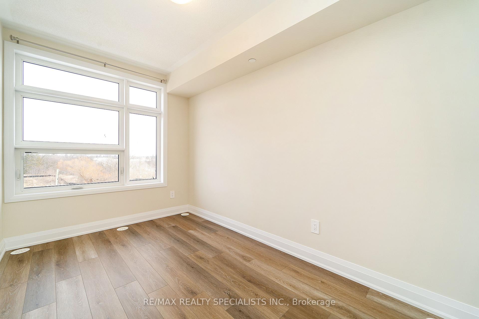 Photo 18 of Unit 110, 1657 Rose Way, Milton, Cobban — HOMEH