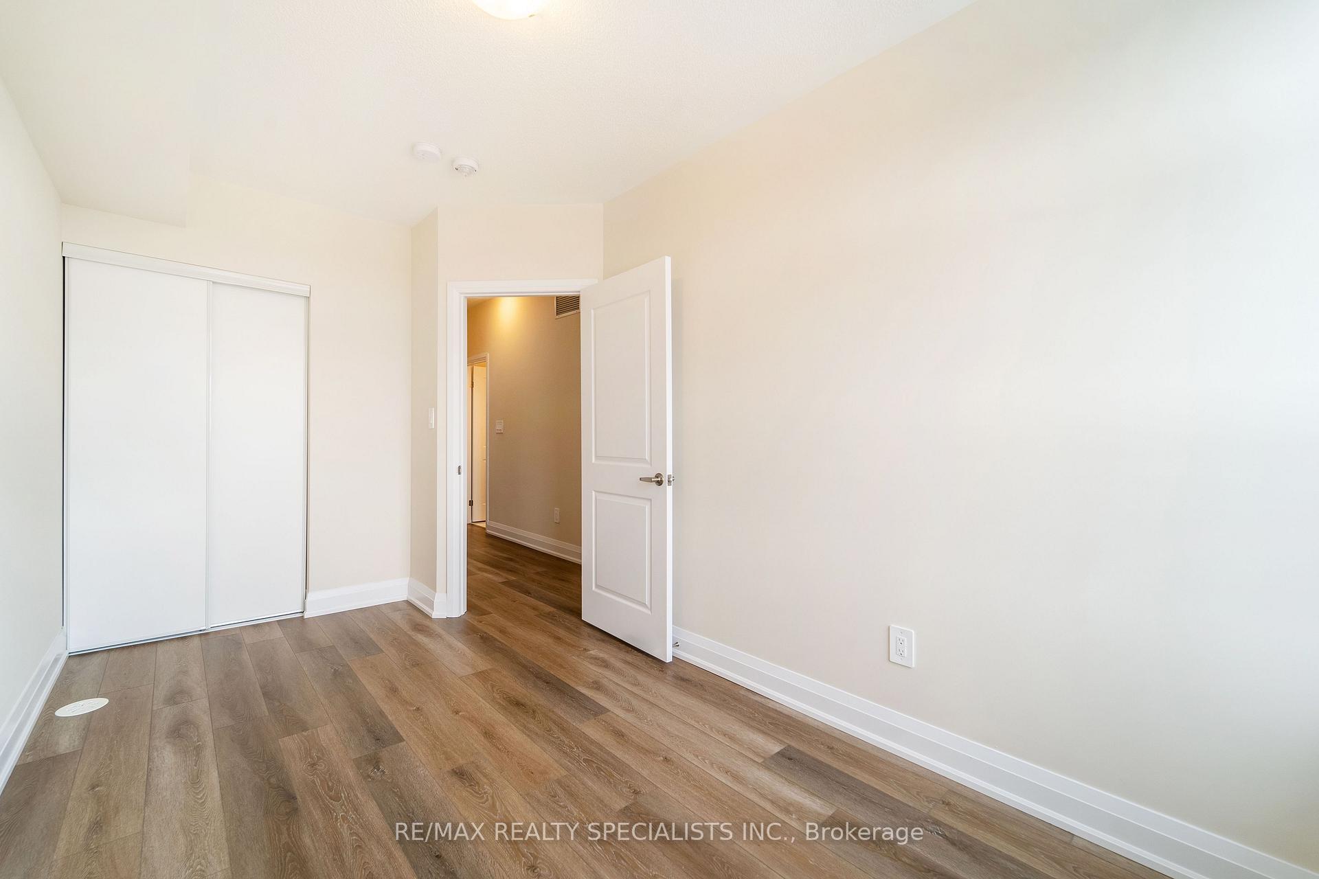 Photo 19 of Unit 110, 1657 Rose Way, Milton, Cobban — HOMEH