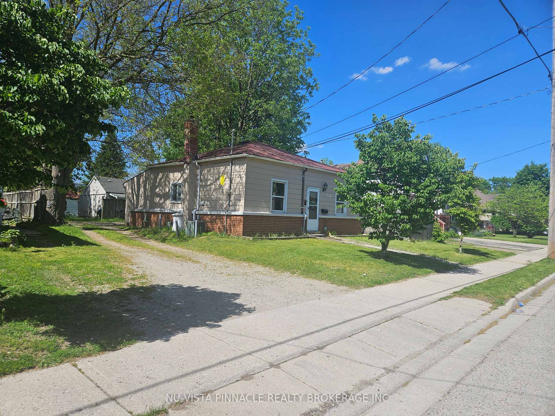 Photo of 744 Little Grey Street