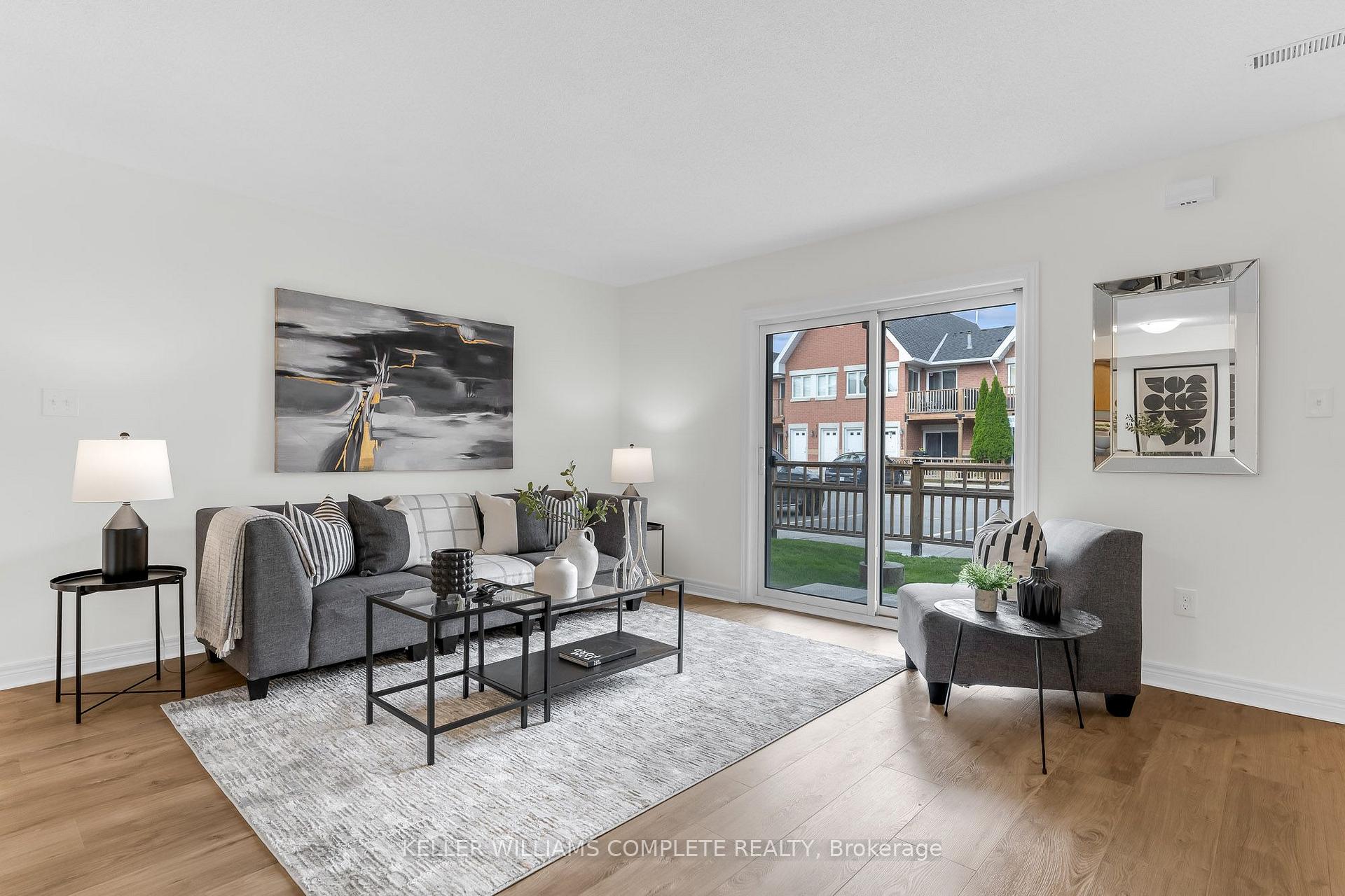 Photo 3 of Unit 601, 4140 Foxwood Drive, Burlington, Tansley — HOMEH