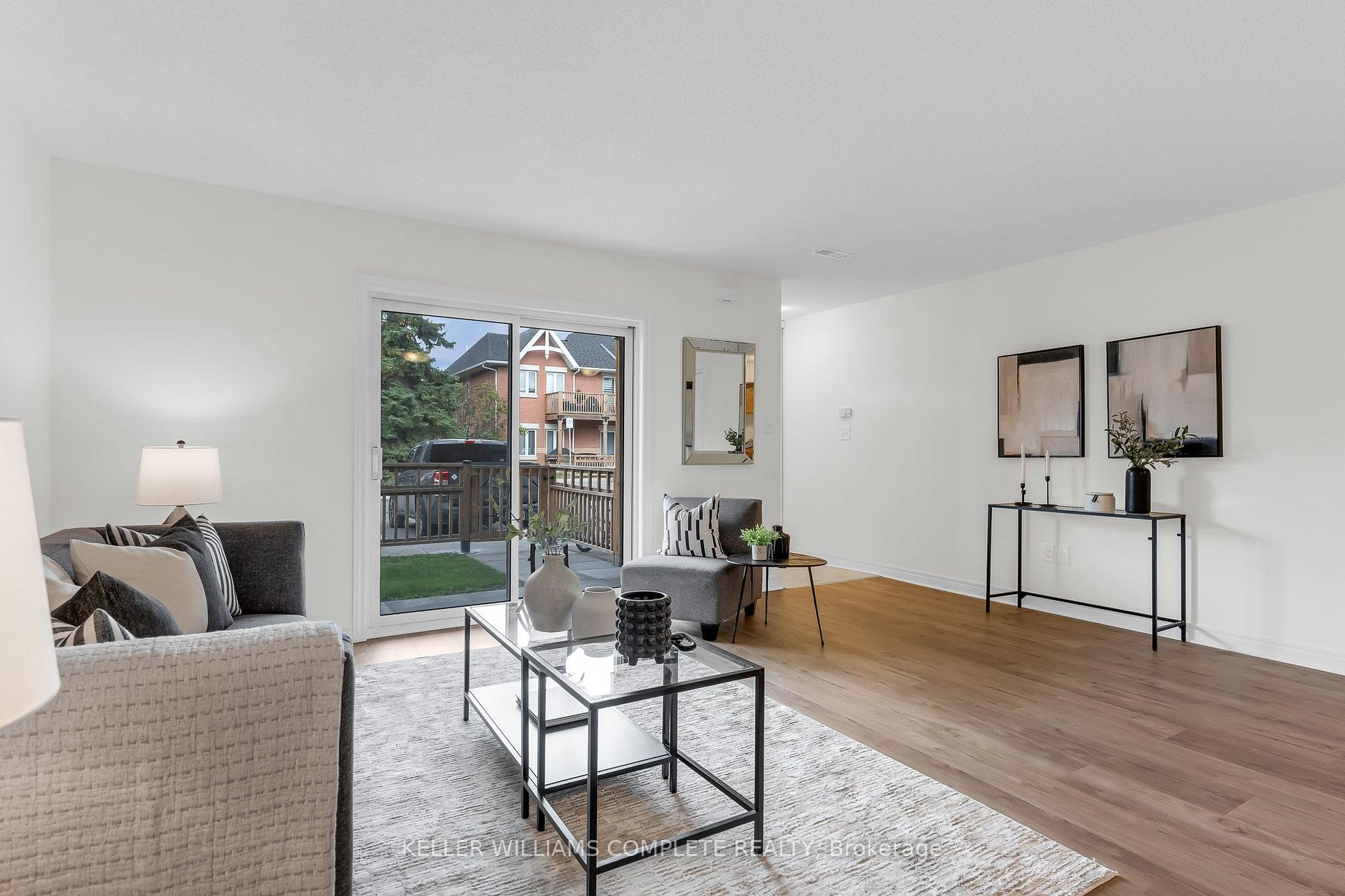 Photo 4 of Unit 601, 4140 Foxwood Drive, Burlington, Tansley — HOMEH
