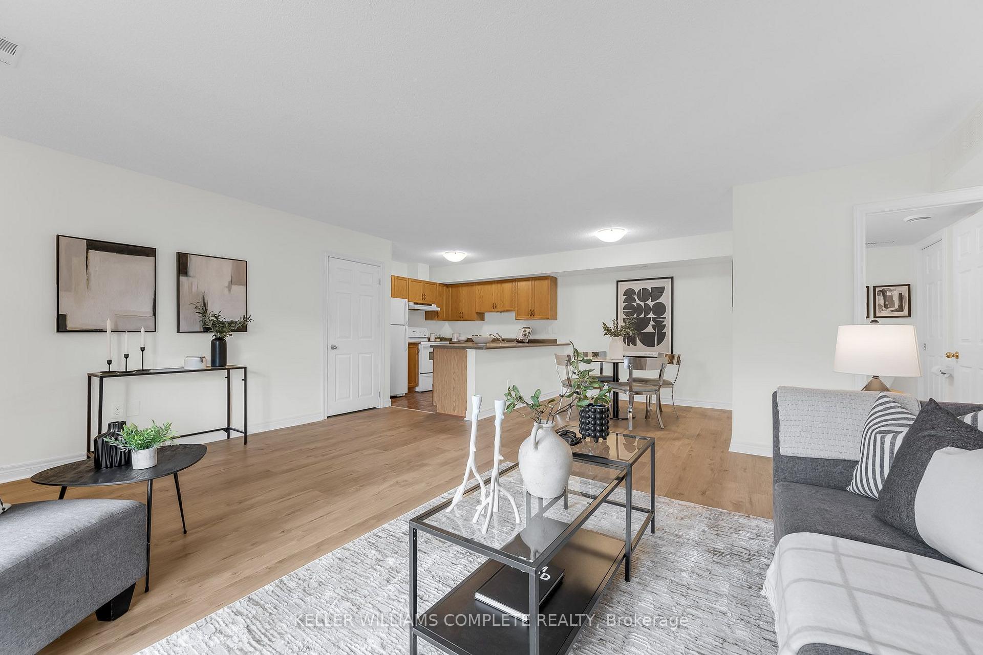 Photo 5 of Unit 601, 4140 Foxwood Drive, Burlington, Tansley — HOMEH