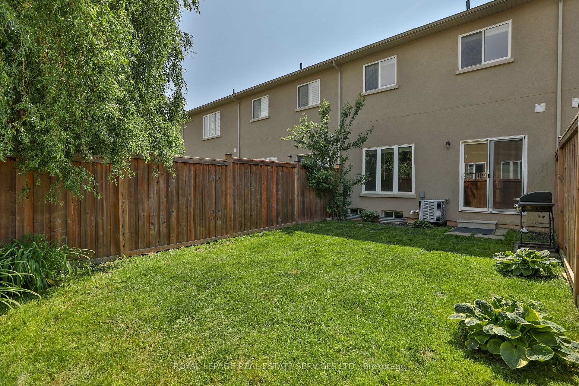 Photo 28 of 123 Painter Terrace, Hamilton, Waterdown — HOMEH