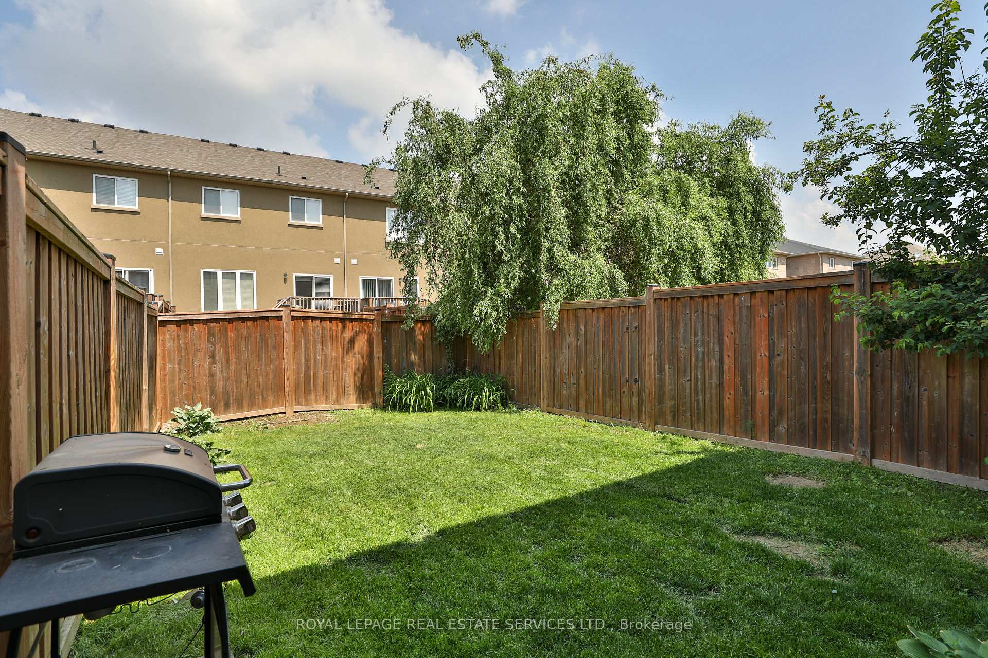 Photo 30 of 123 Painter Terrace, Hamilton, Waterdown — HOMEH