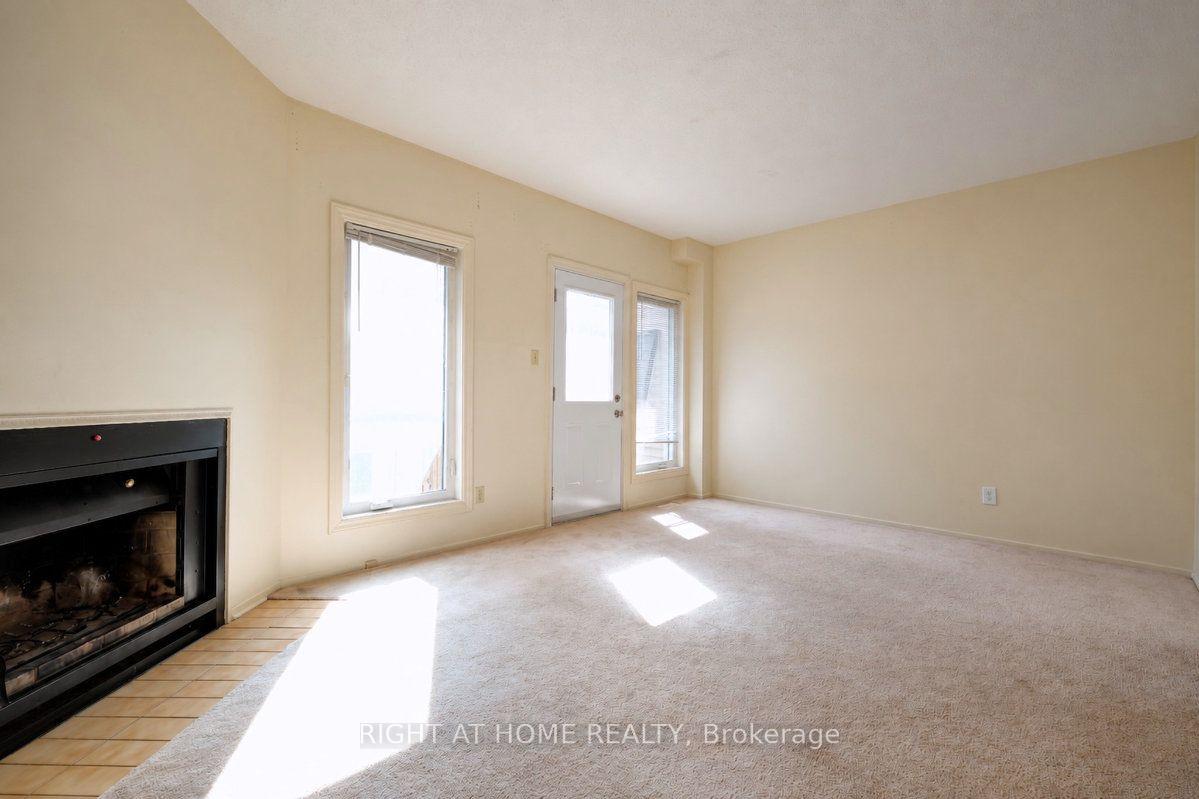 Photo 9 of Unit 33, 23 Lightfoot Place, Ottawa, Kanata - Katimavik — HOMEH