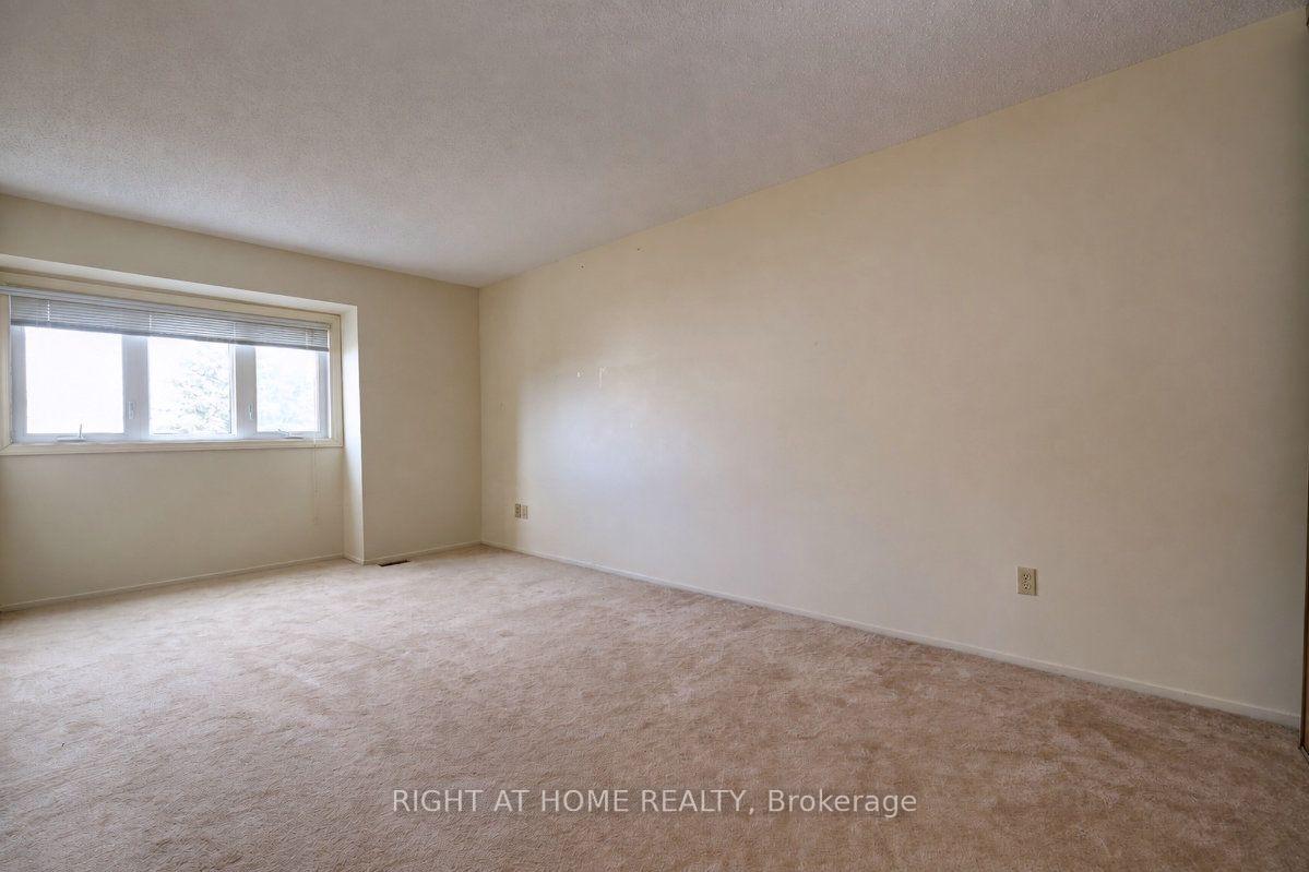 Photo 22 of Unit 33, 23 Lightfoot Place, Ottawa, Kanata - Katimavik — HOMEH