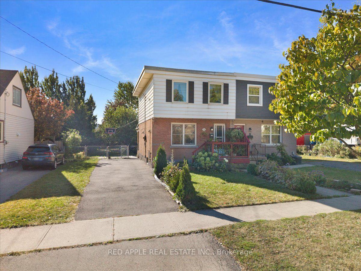 Photo of 10 Armstrong Avenue