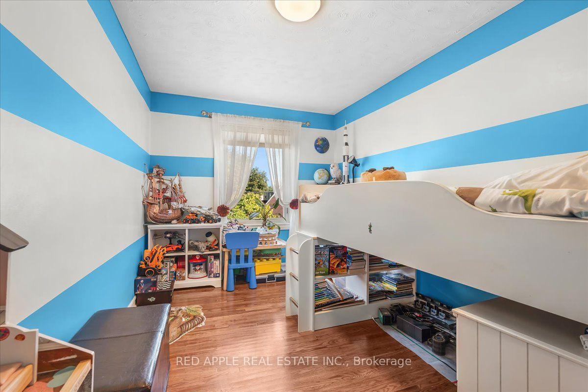 Photo 18 of 10 Armstrong Avenue, Hamilton, McQuesten — HOMEH