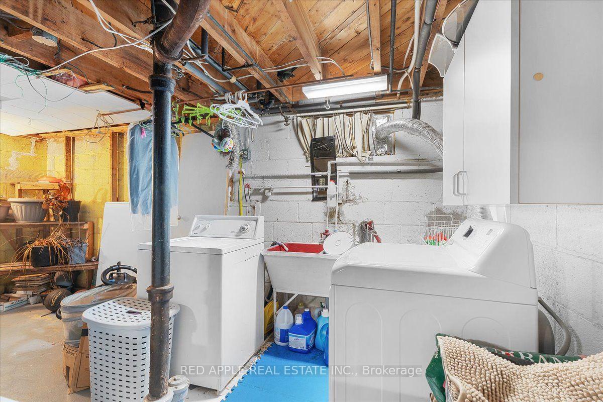 Photo 20 of 10 Armstrong Avenue, Hamilton, McQuesten — HOMEH