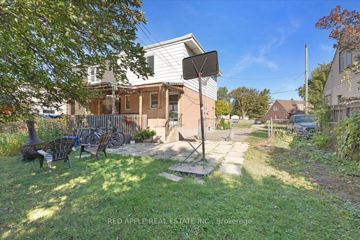 Photo 25 of 10 Armstrong Avenue, Hamilton, McQuesten — HOMEH