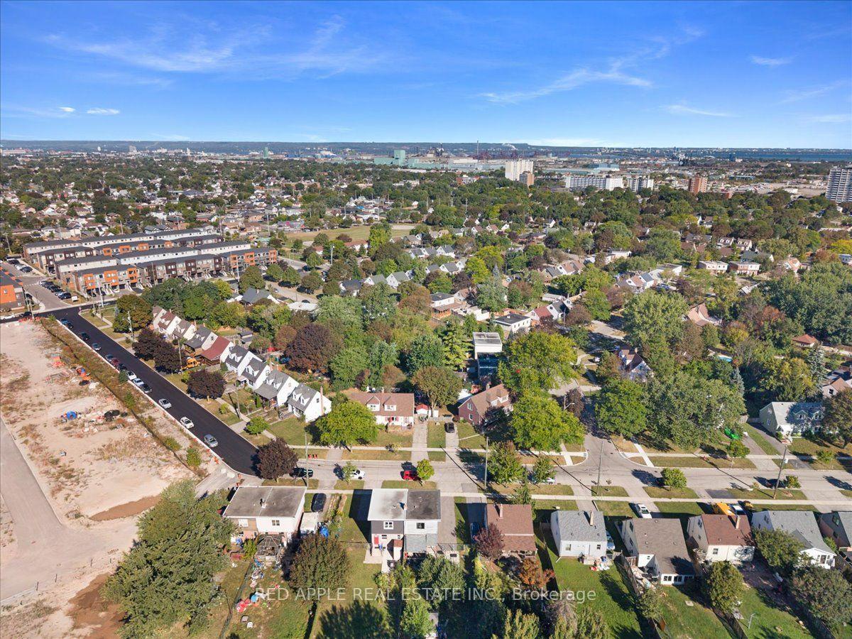 Photo 28 of 10 Armstrong Avenue, Hamilton, McQuesten — HOMEH