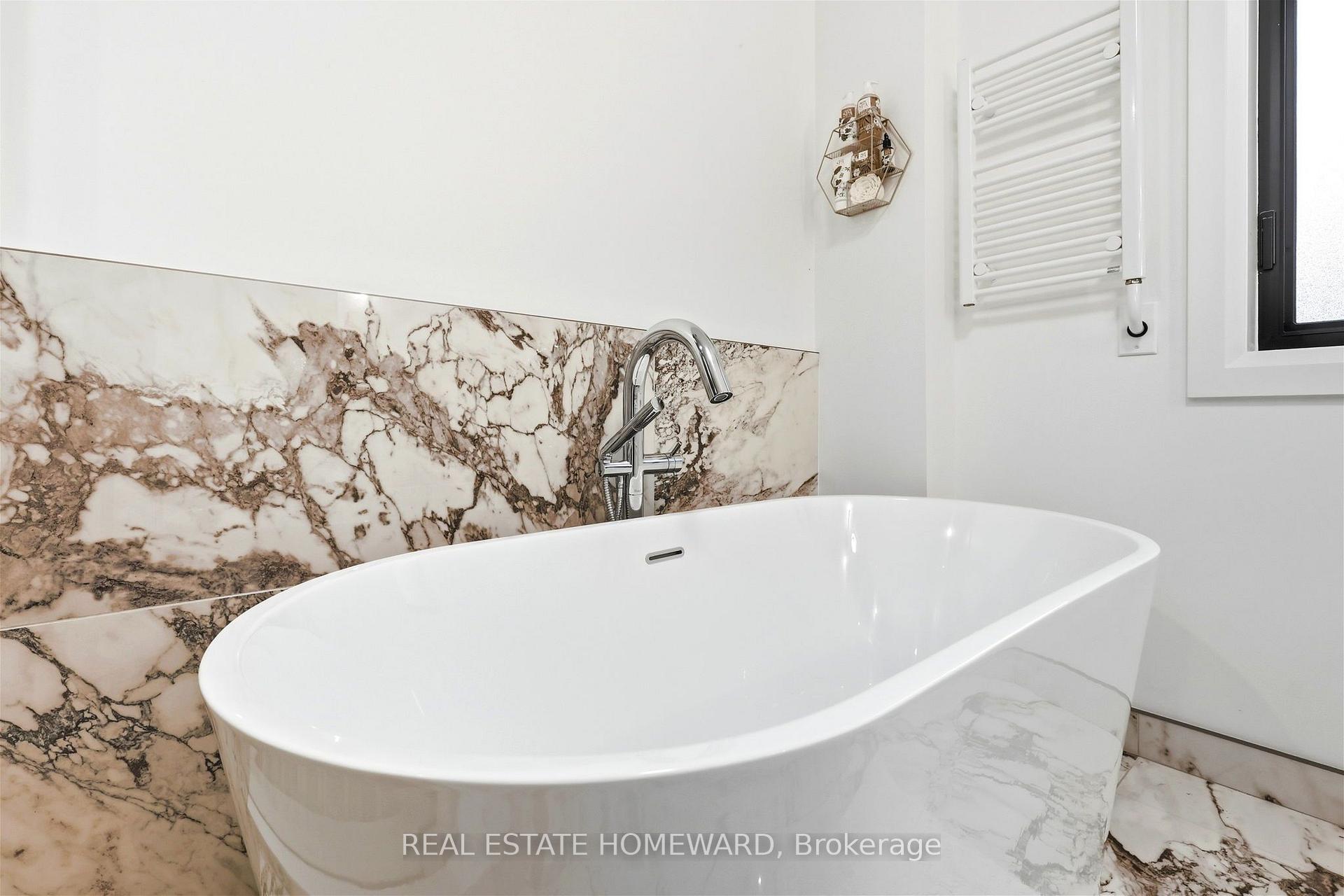 Photo 17 of 234 Pearson Avenue, Toronto, High Park-Swansea — HOMEH