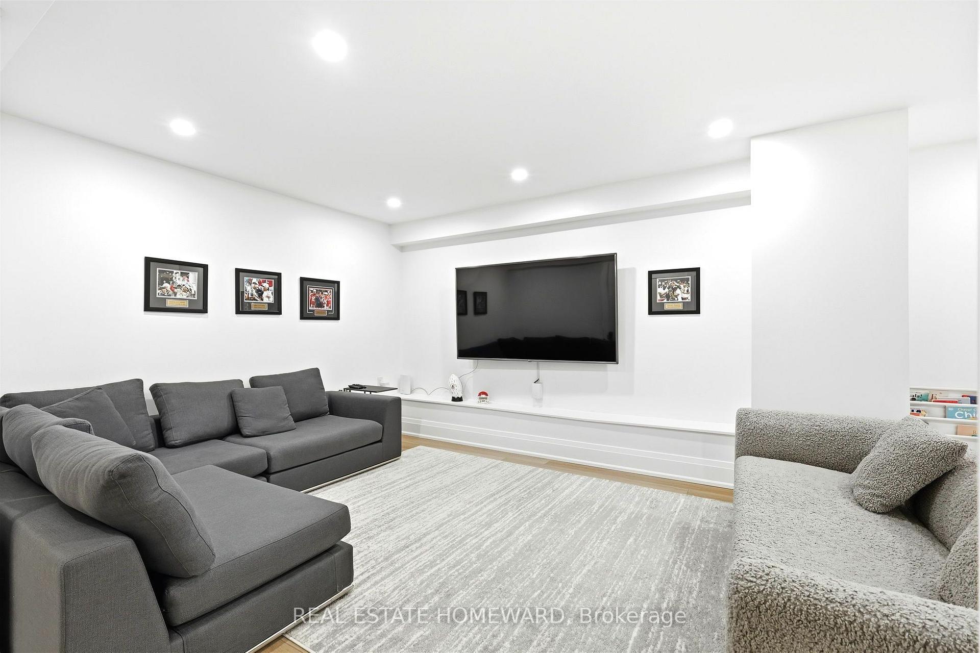 Photo 33 of 234 Pearson Avenue, Toronto, High Park-Swansea — HOMEH