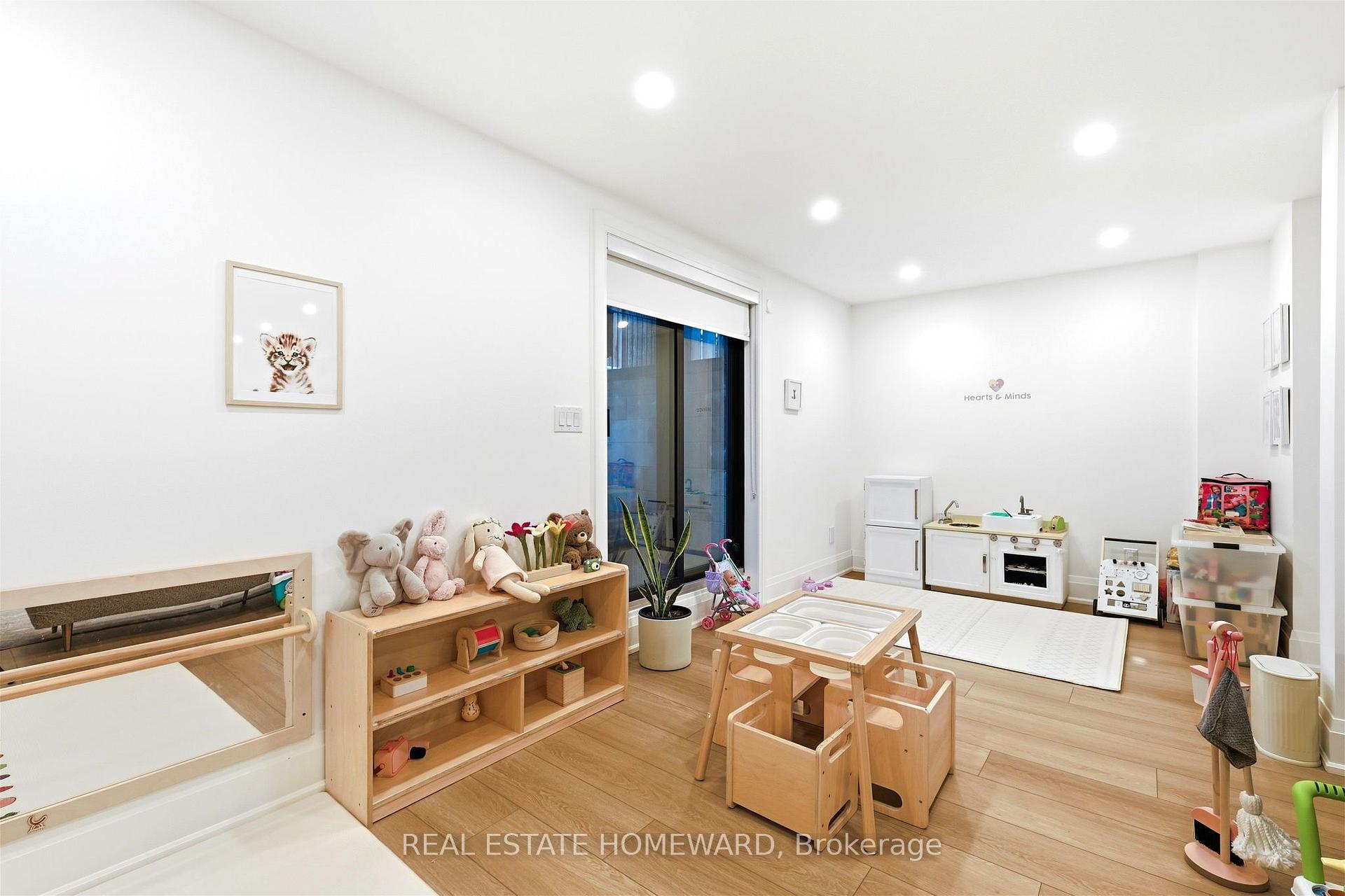 Photo 35 of 234 Pearson Avenue, Toronto, High Park-Swansea — HOMEH