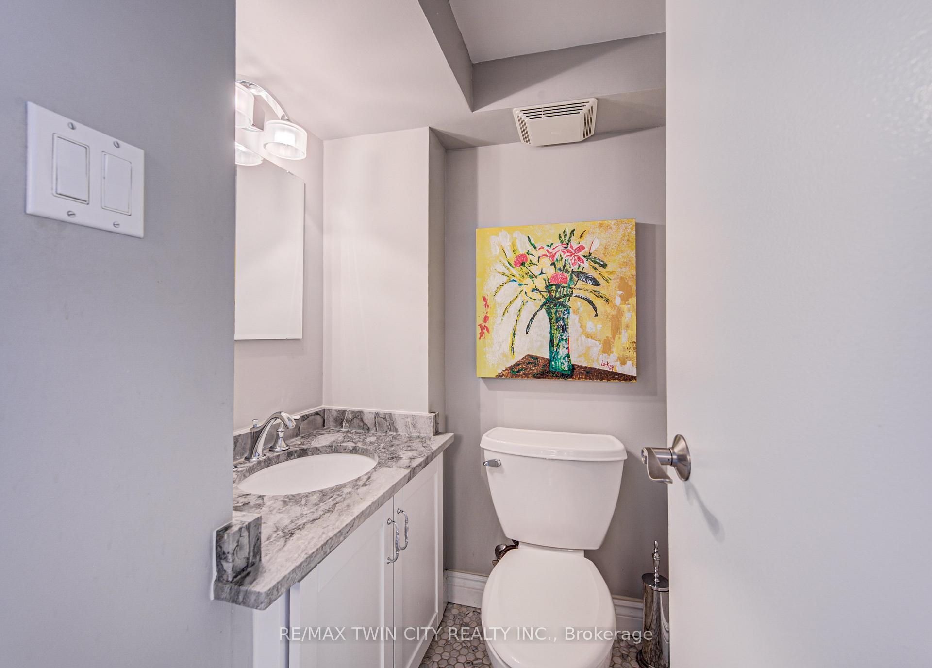 Photo 12 of Unit 410, 50 Main Street, Hamilton, Dundas — HOMEH