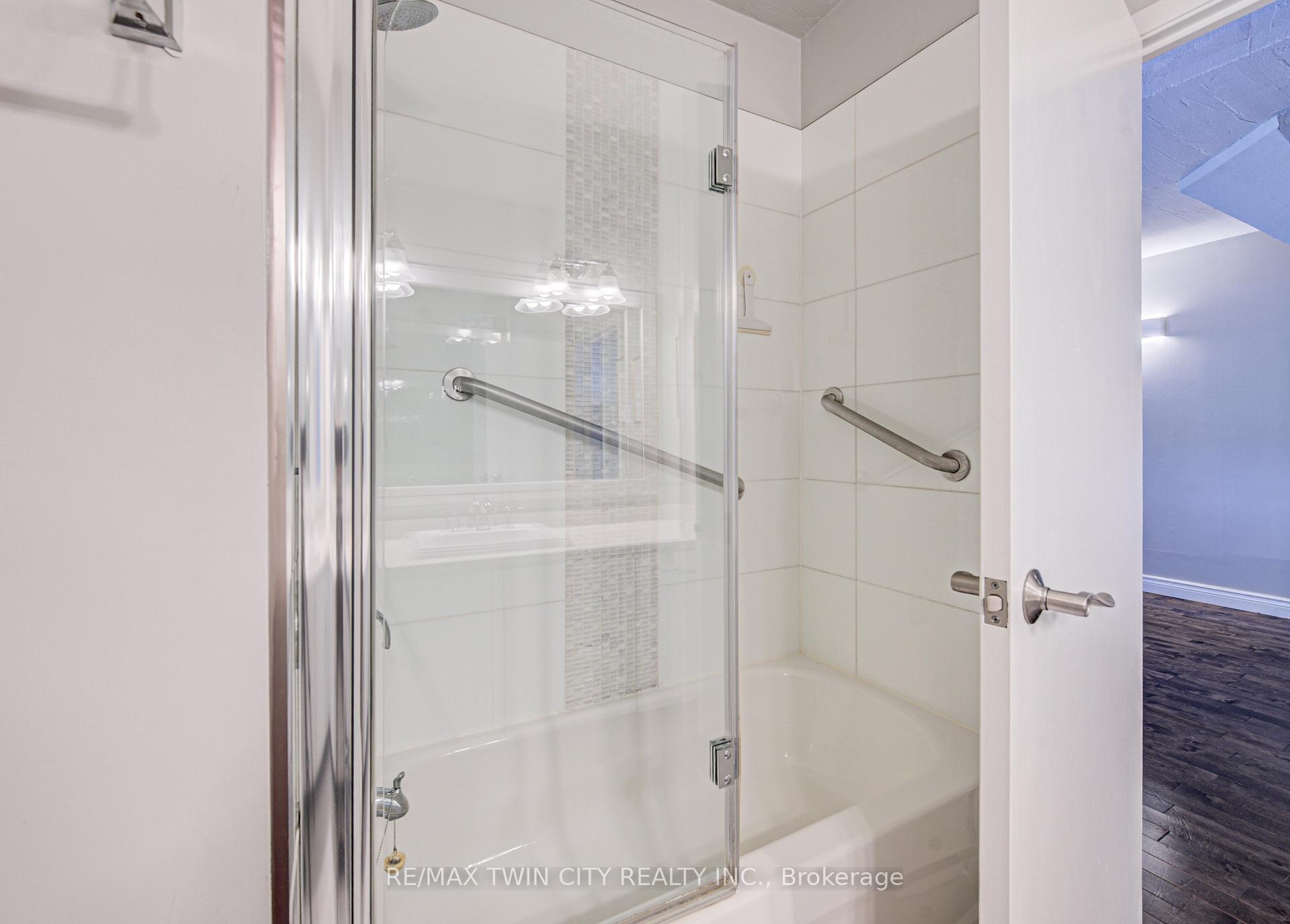 Photo 24 of Unit 410, 50 Main Street, Hamilton, Dundas — HOMEH