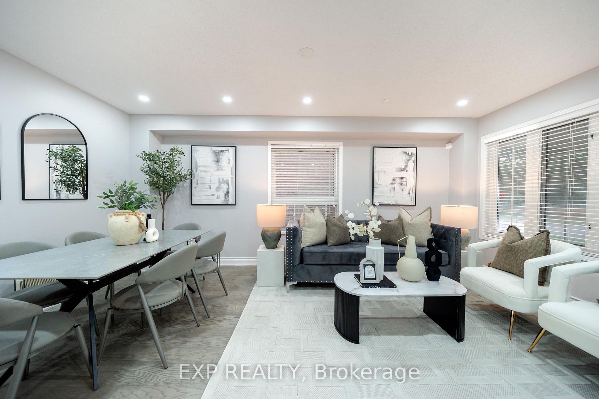 Photo 4 of 2276 Fairmount Drive, Oakville, Westmount — HOMEH