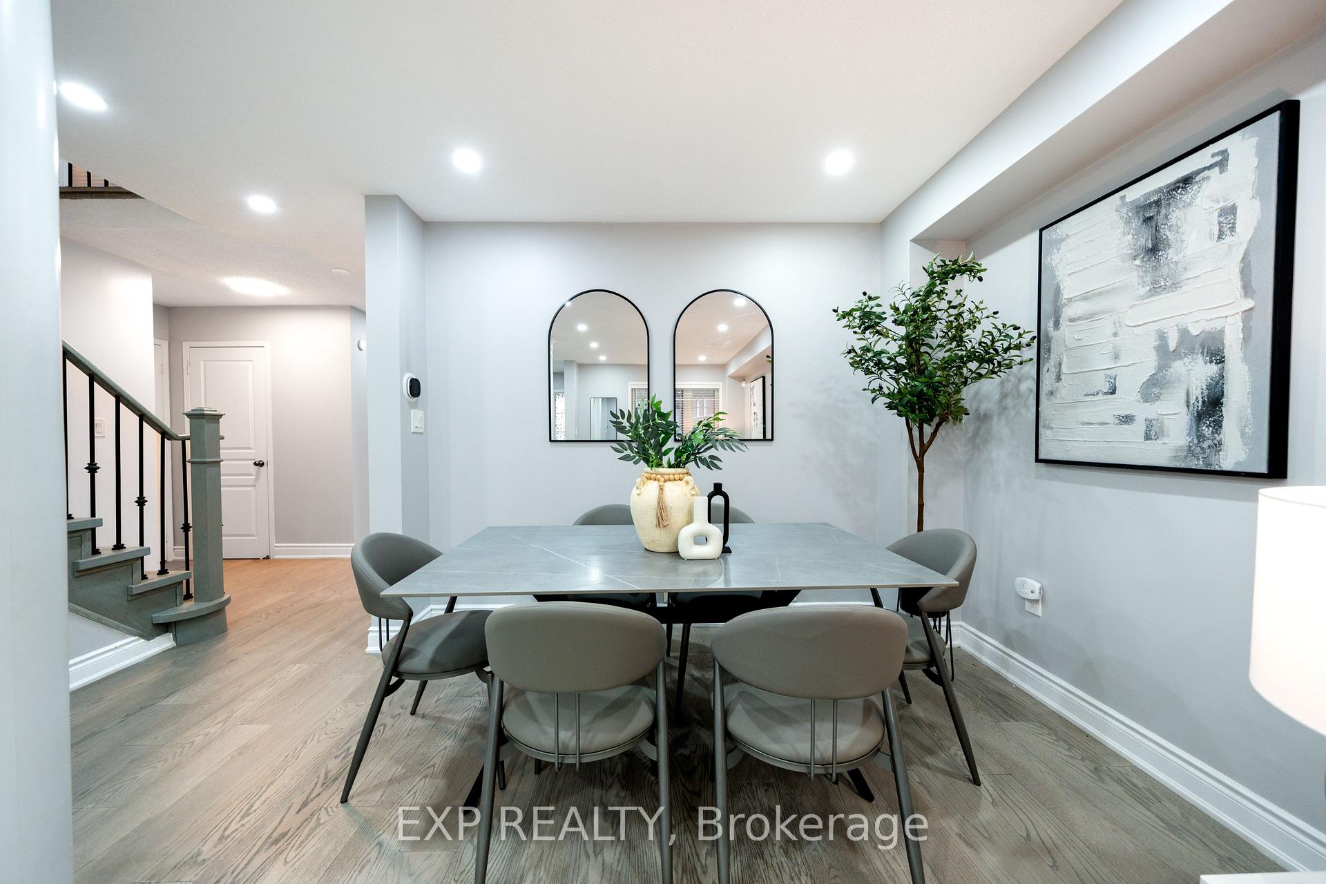 Photo 7 of 2276 Fairmount Drive, Oakville, Westmount — HOMEH