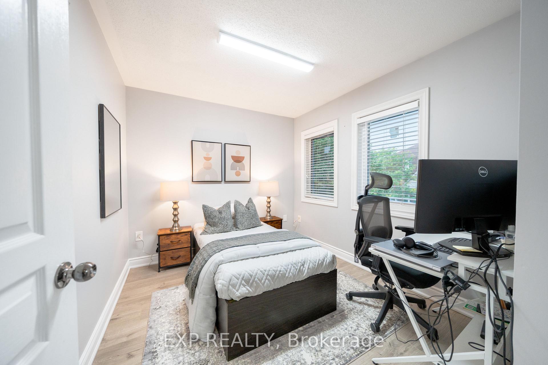 Photo 30 of 2276 Fairmount Drive, Oakville, Westmount — HOMEH