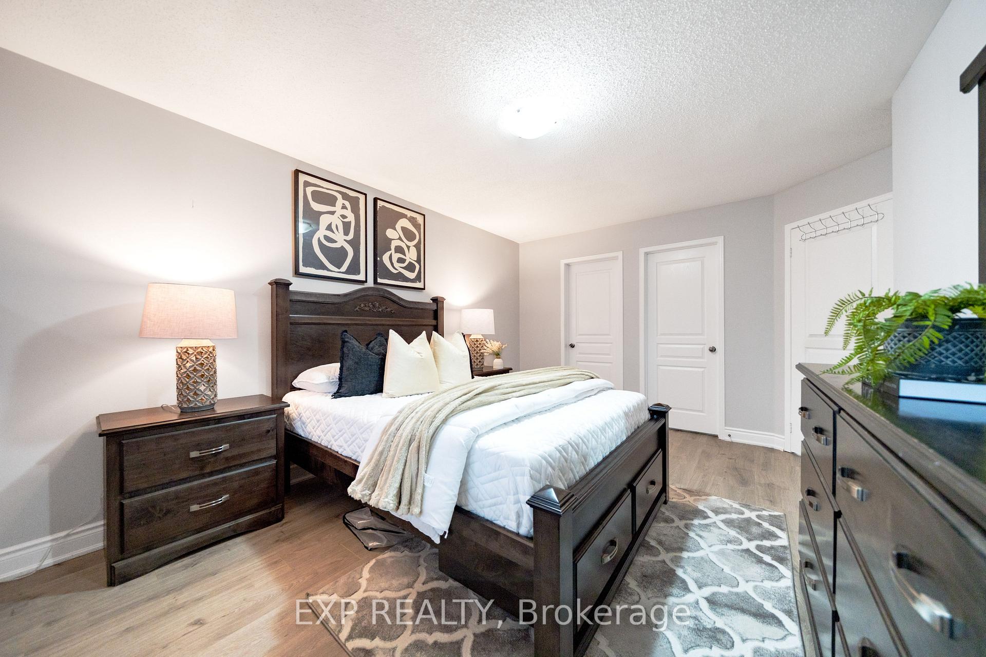 Photo 36 of 2276 Fairmount Drive, Oakville, Westmount — HOMEH