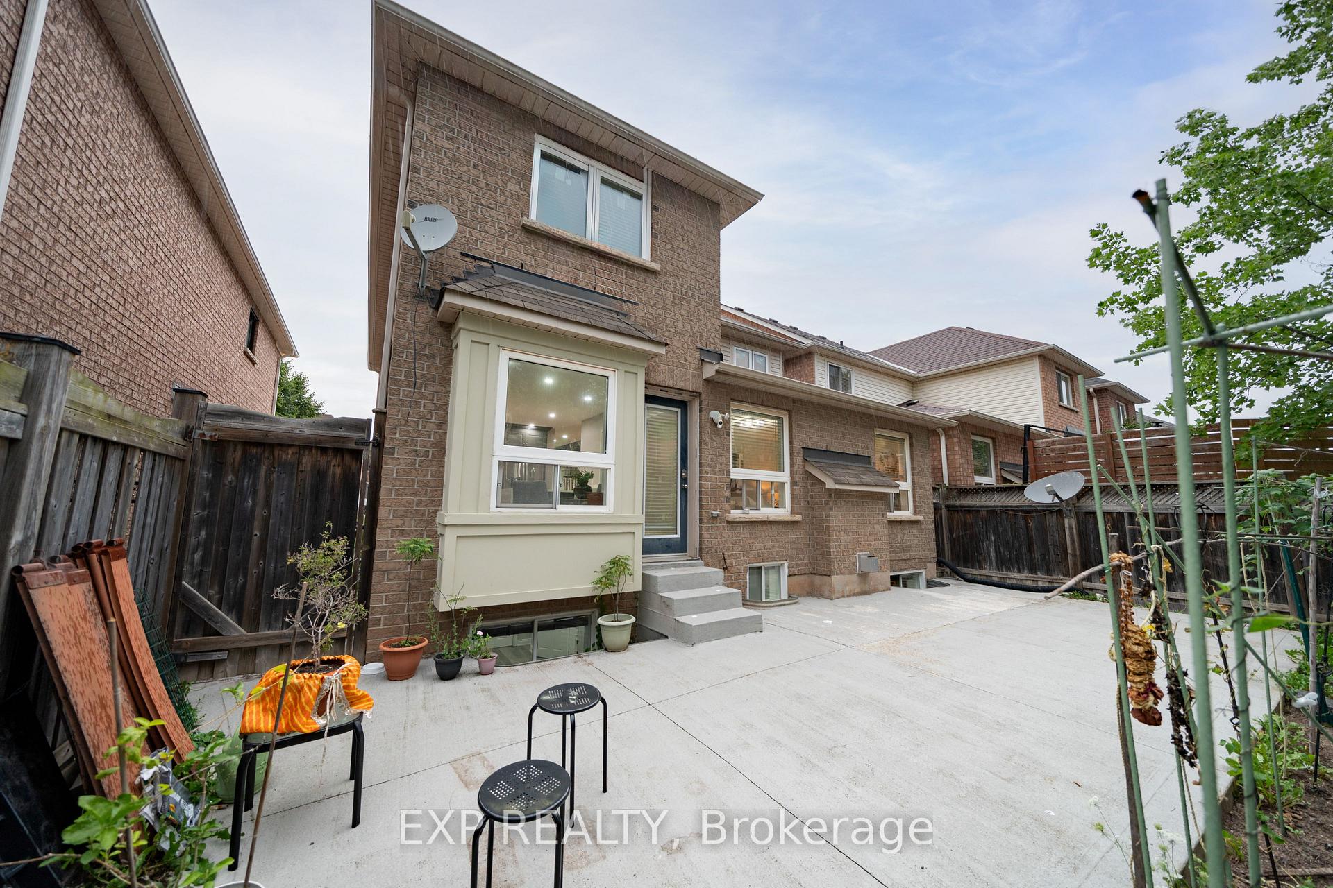 Photo 38 of 2276 Fairmount Drive, Oakville, Westmount — HOMEH