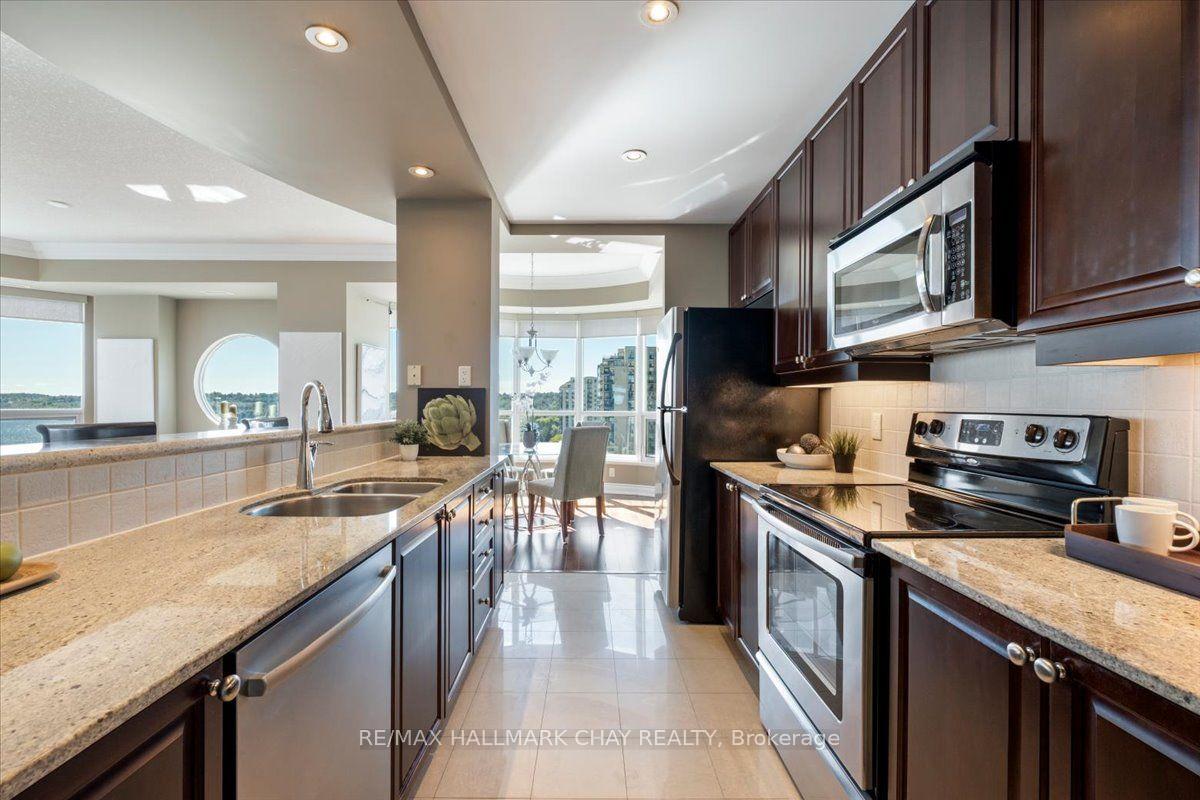 Photo 18 of Unit 1008, 37 Ellen Street, Barrie, Lakeshore — HOMEH