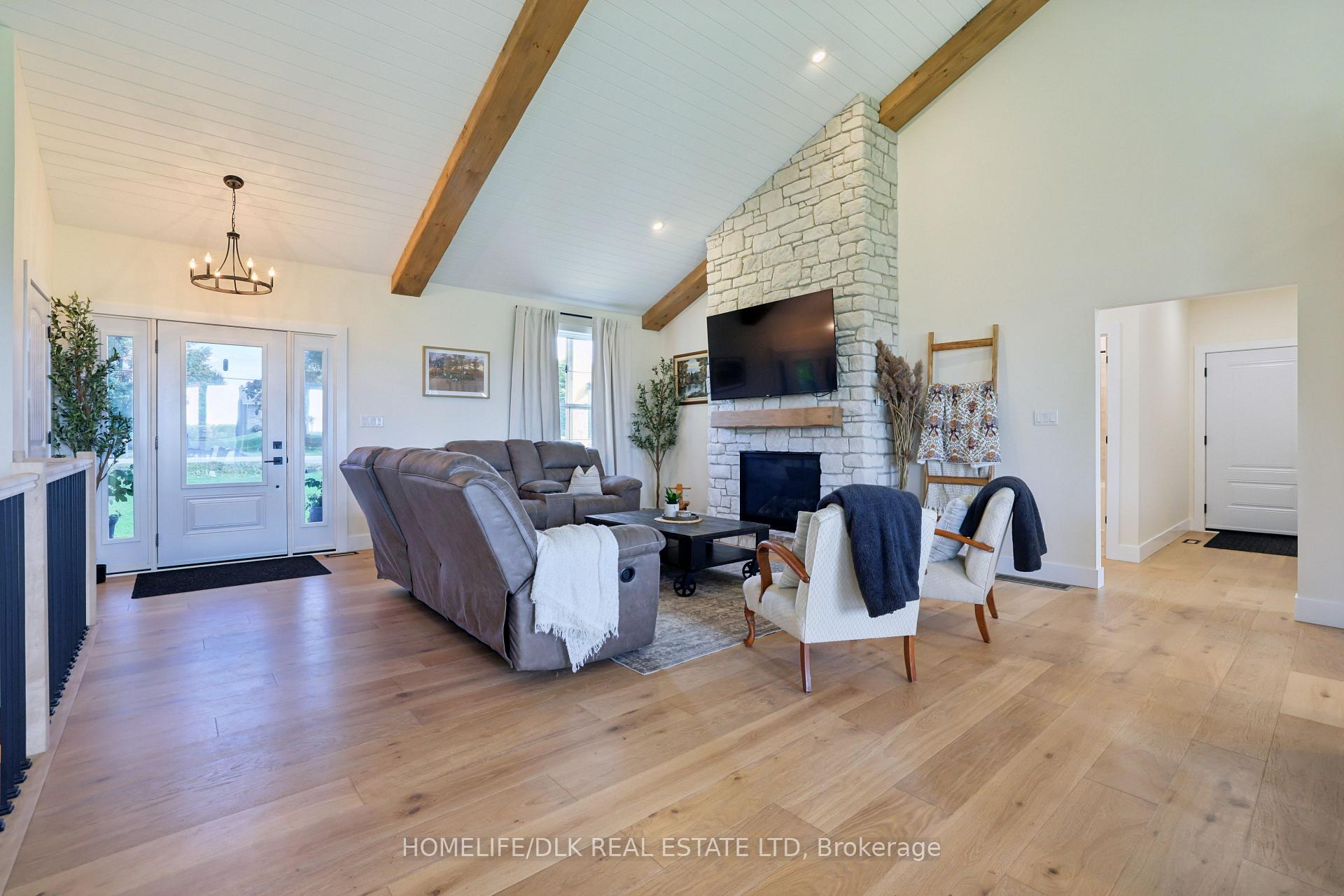 Photo 7 of 723 Rosedale Road S, Montague, Montague Twp — HOMEH