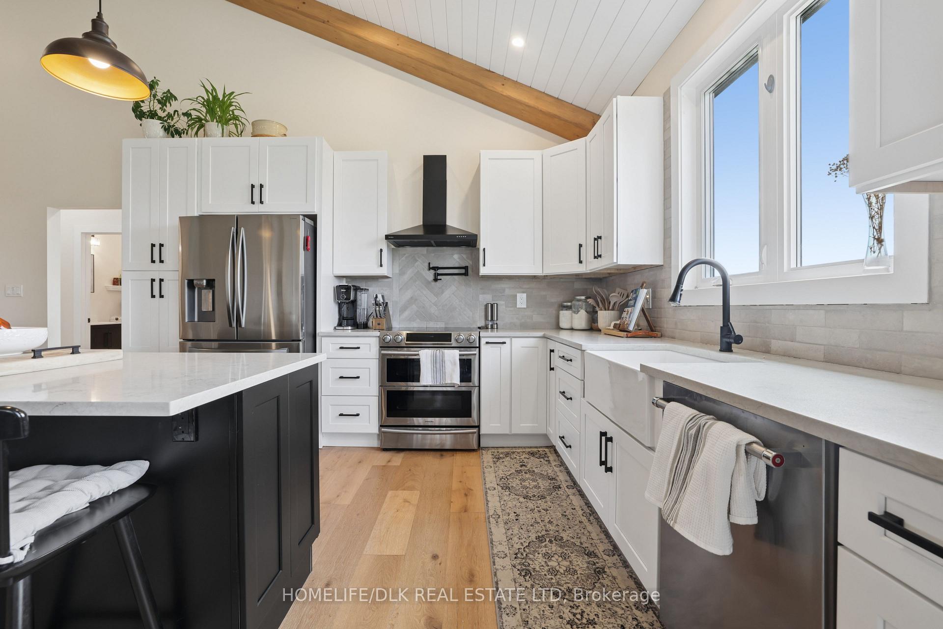 Photo 15 of 723 Rosedale Road S, Montague, Montague Twp — HOMEH