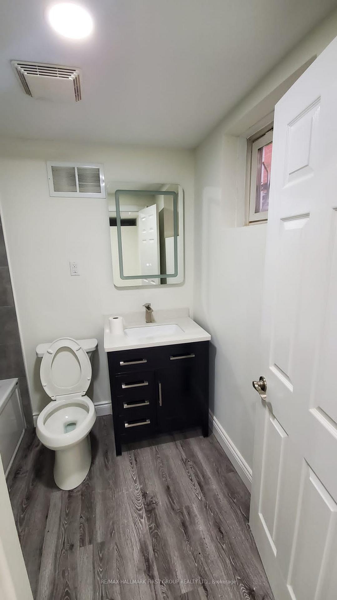 Photo 5 of 28 Stevensgate Drive, Ajax, Northwest Ajax — HOMEH