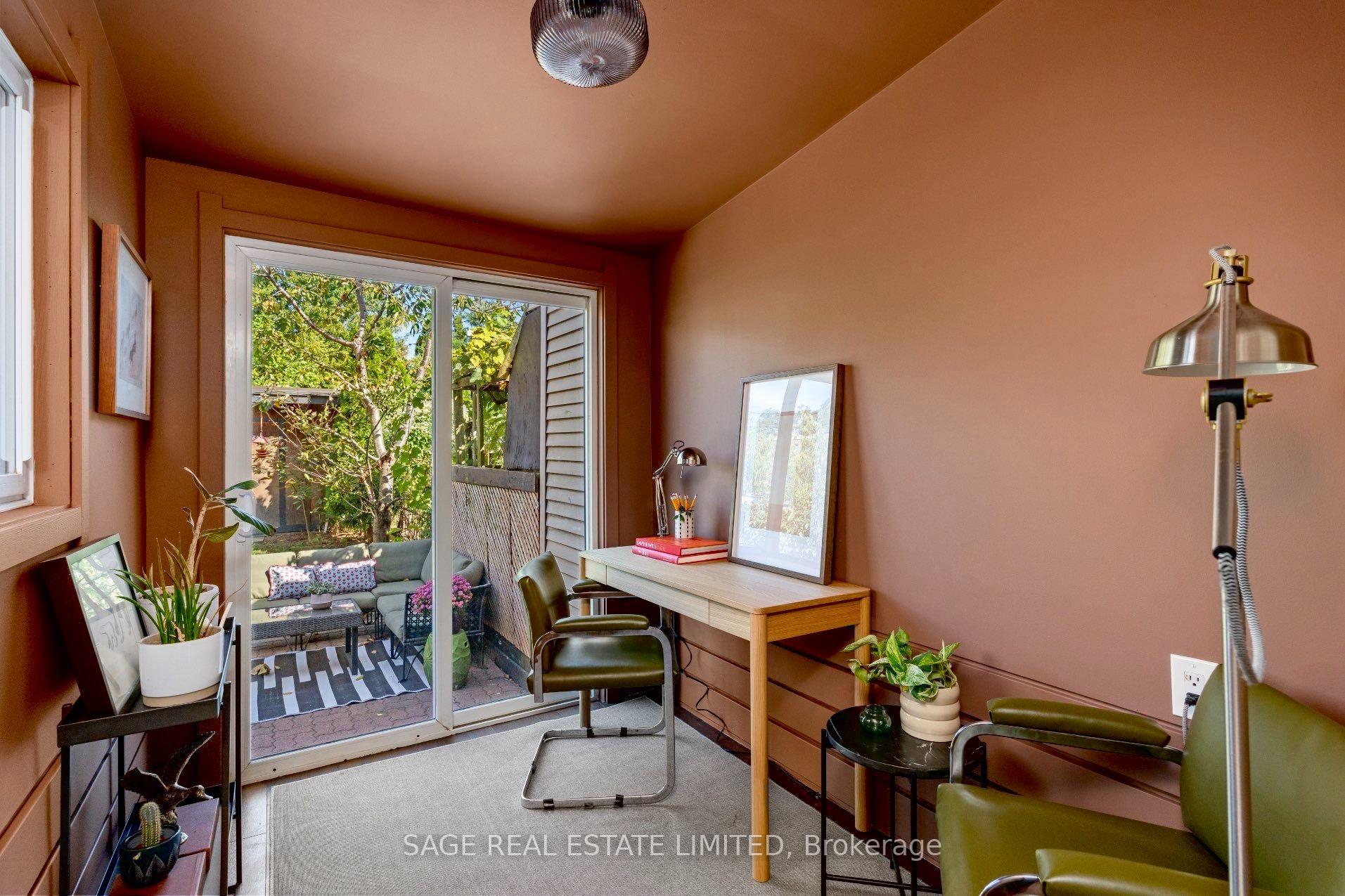 Photo 10 of 113 Lightbourn Avenue, Toronto, Dovercourt-Wallace Emerson-Junction — HOMEH